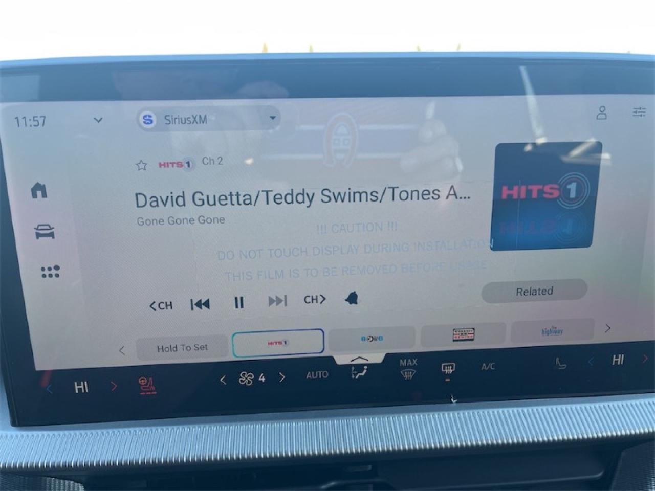 2025 Ford Explorer ST  - Cooled Seats -  Heated Seats Photo5