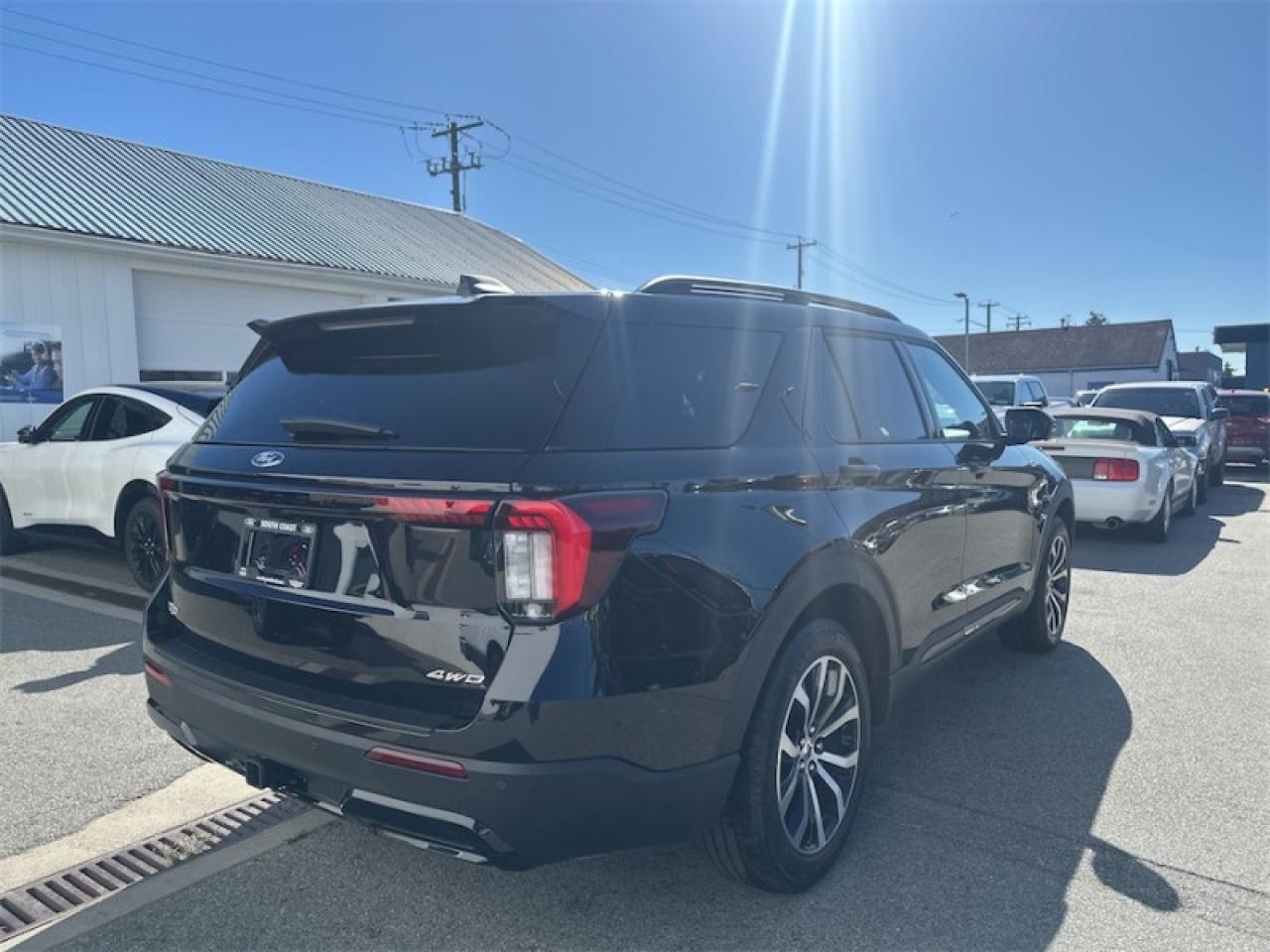 2025 Ford Explorer ST-Line  - BlueCruise -  Navigation Photo4