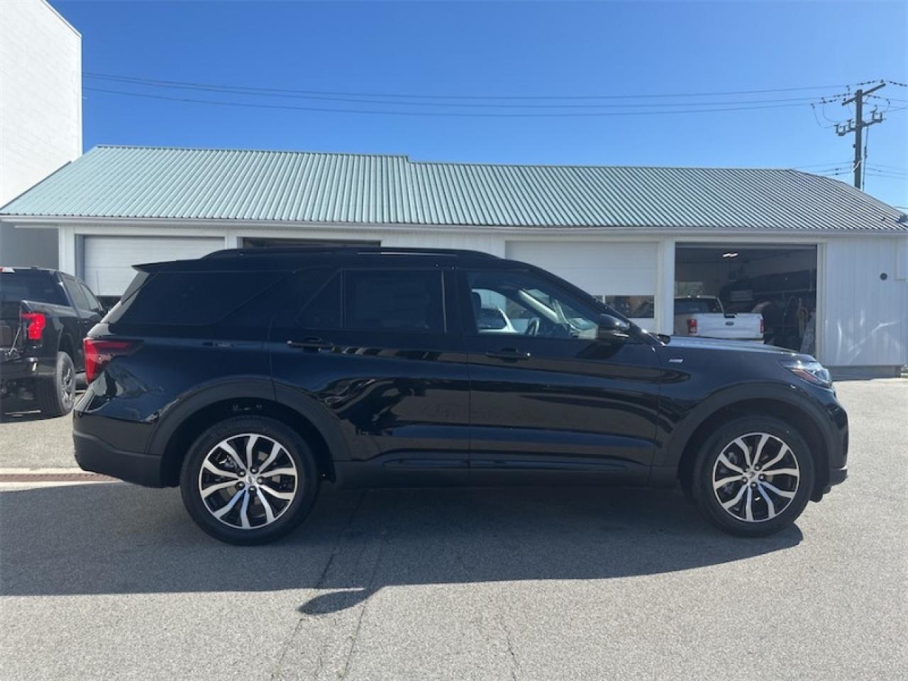 2025 Ford Explorer ST-Line  - BlueCruise -  Navigation Photo5