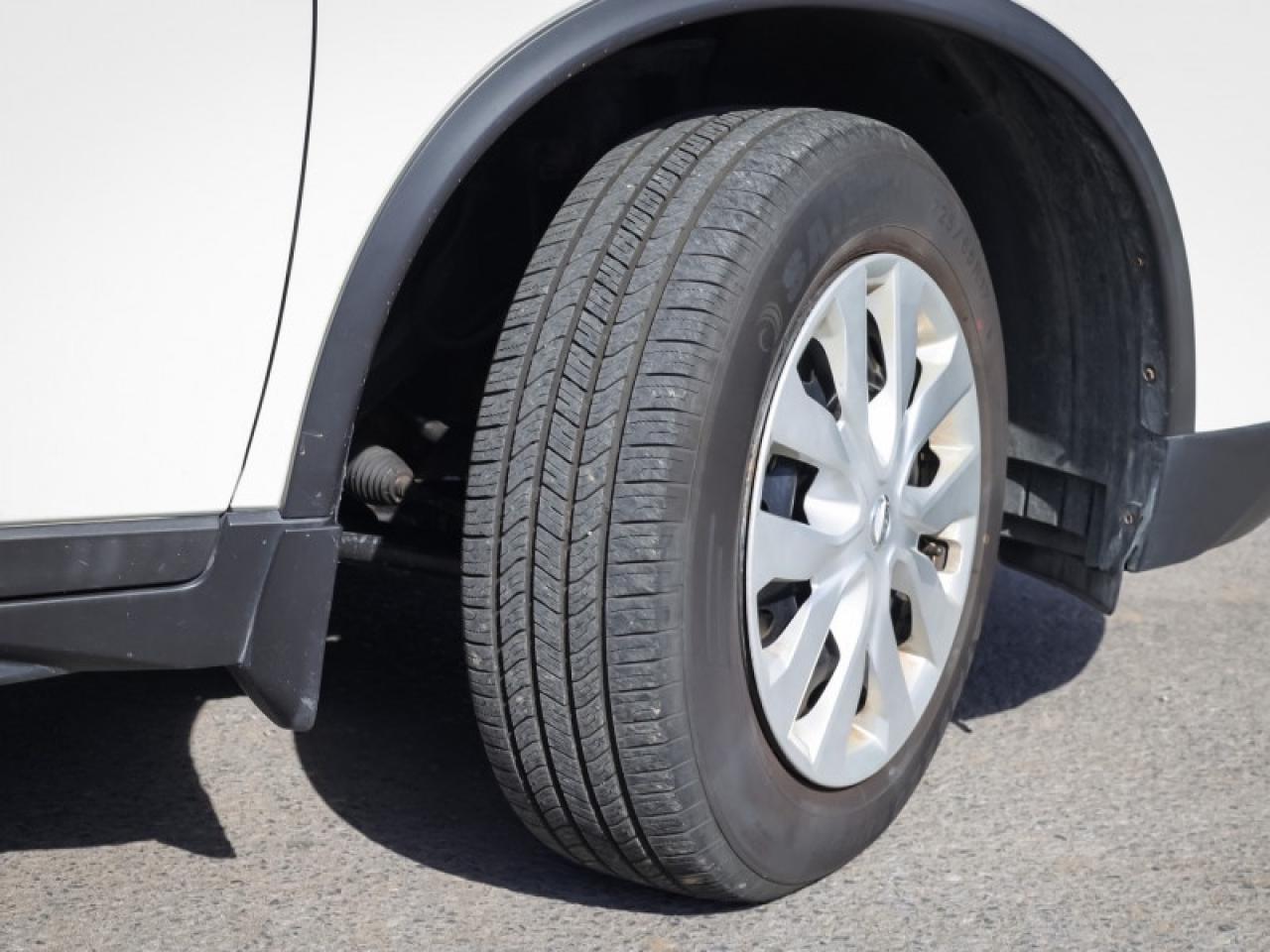 2017 Nissan Rogue S  -  SiriusXM - $194 B/W Photo