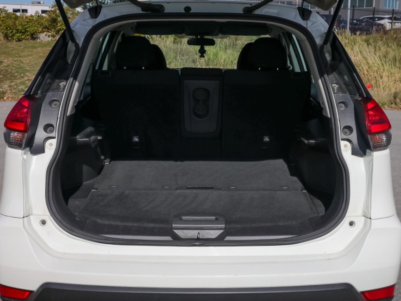 2017 Nissan Rogue S  -  SiriusXM - $194 B/W Photo