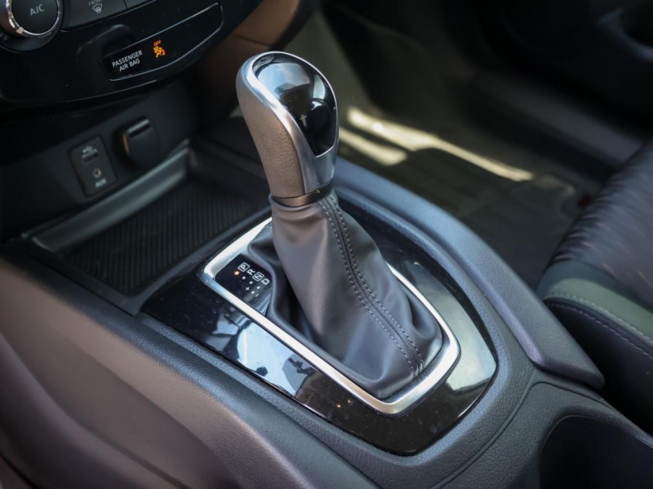 2017 Nissan Rogue S  -  SiriusXM - $194 B/W Photo