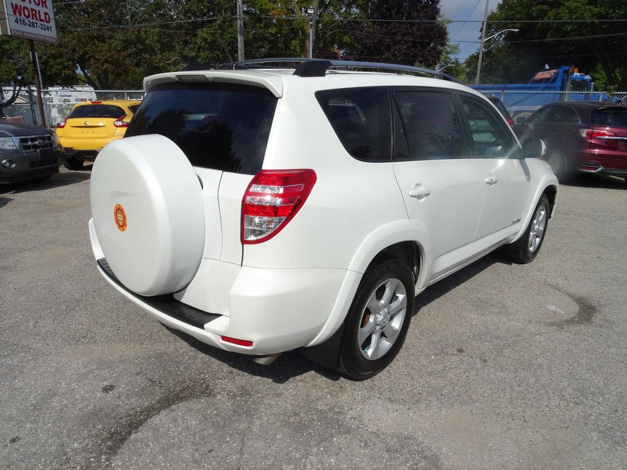 2010 Toyota RAV4 LIMITED  - Photo #6