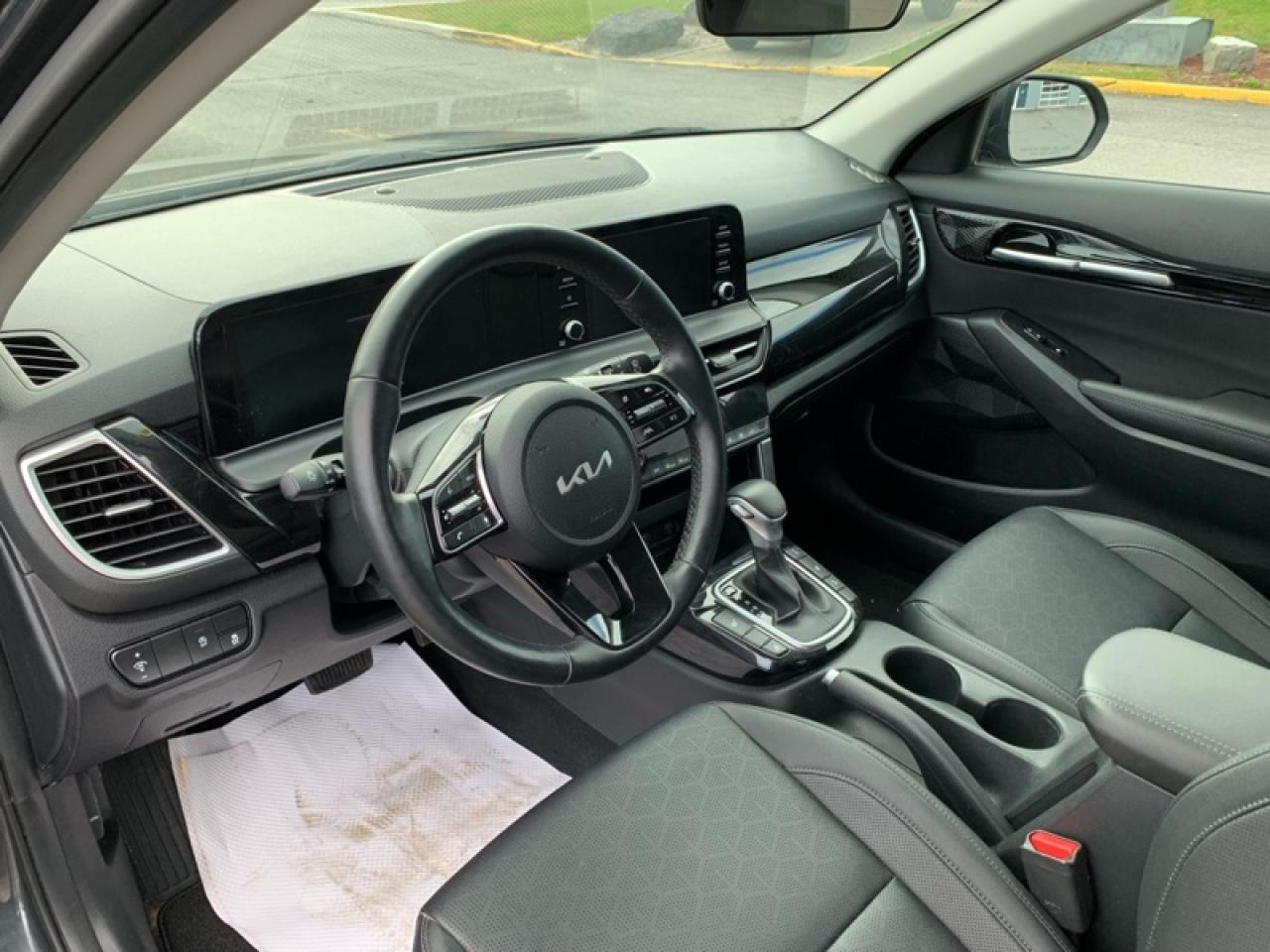 2025 Kia Seltos EX  - Leather Seats -  Remote Start Photo