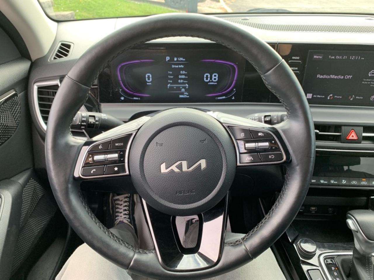 2025 Kia Seltos EX  - Leather Seats -  Remote Start Photo