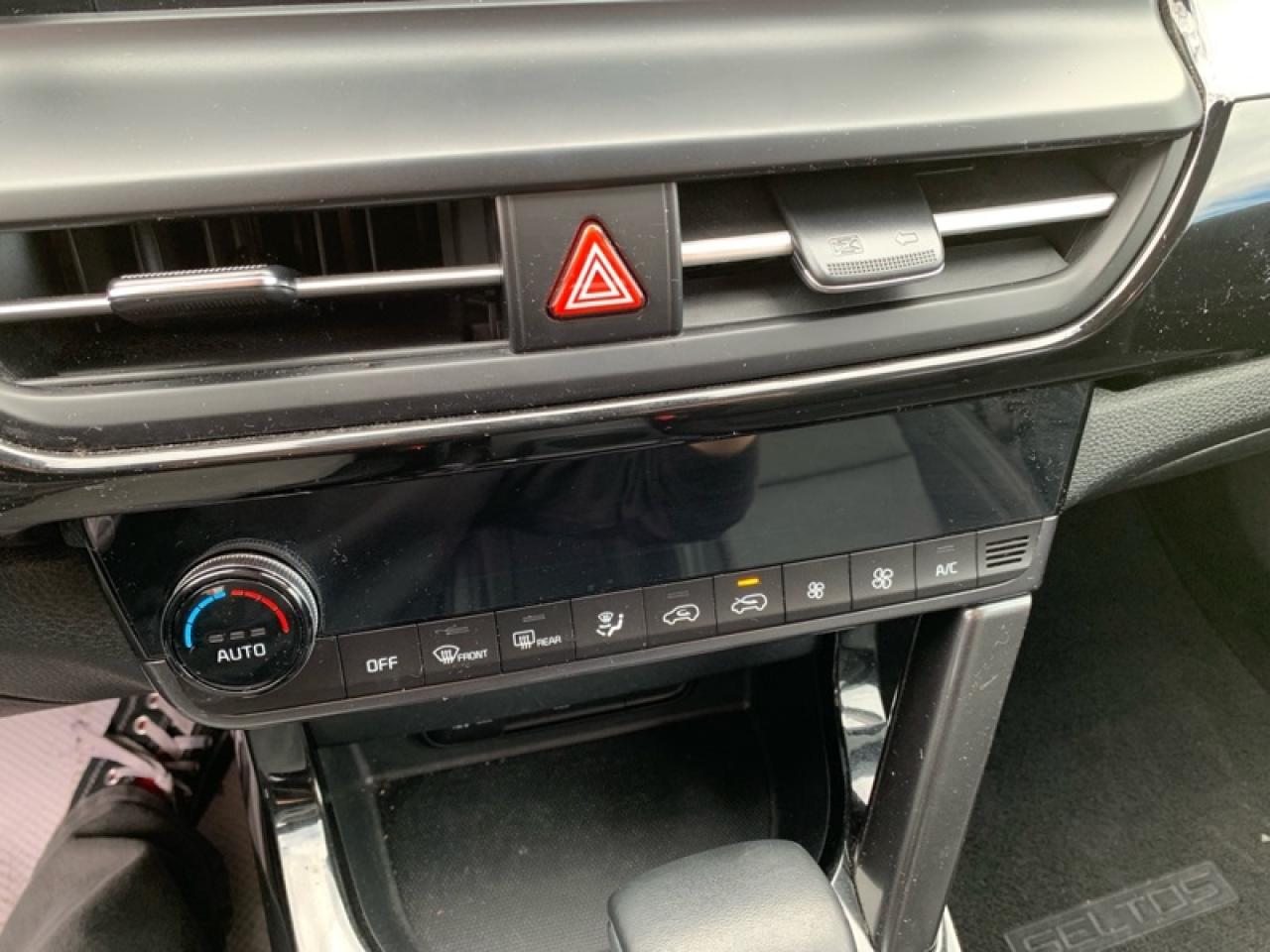 2025 Kia Seltos EX  - Leather Seats -  Remote Start Photo