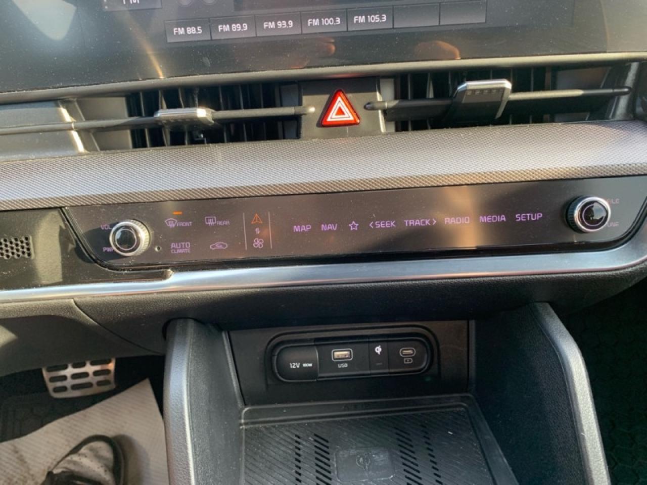 2023 Kia Sportage EX  - Sunroof -  Navigation Photo