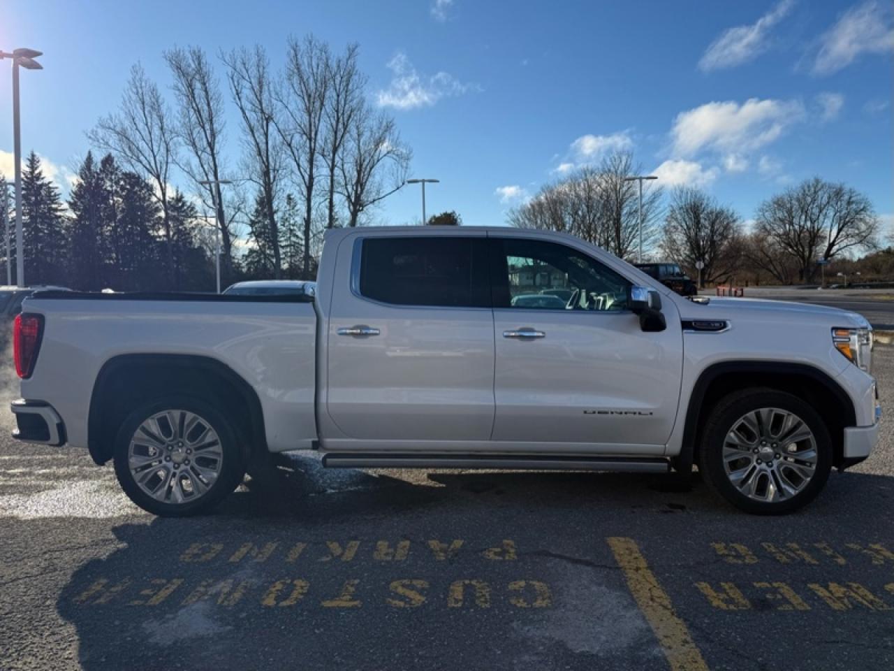 2022 GMC Sierra 1500 Limited Denali  - Navigation Photo4