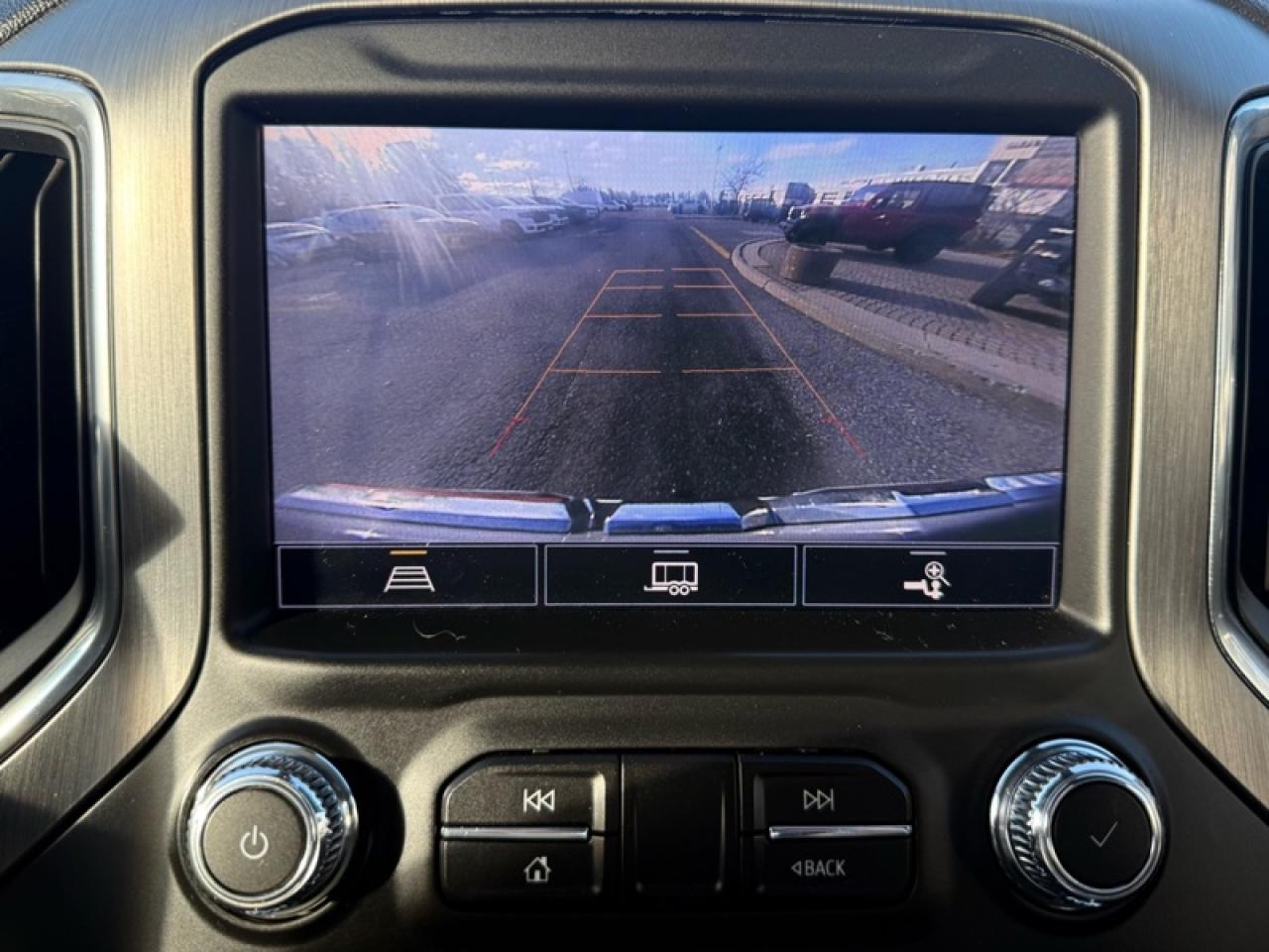 2022 GMC Sierra 1500 Limited Denali  - Navigation Photo