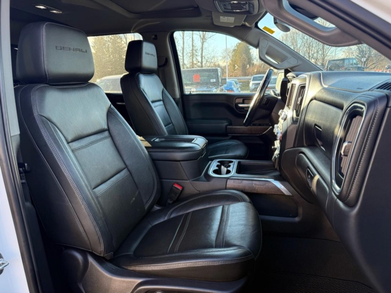 2022 GMC Sierra 1500 Limited Denali  - Navigation Photo