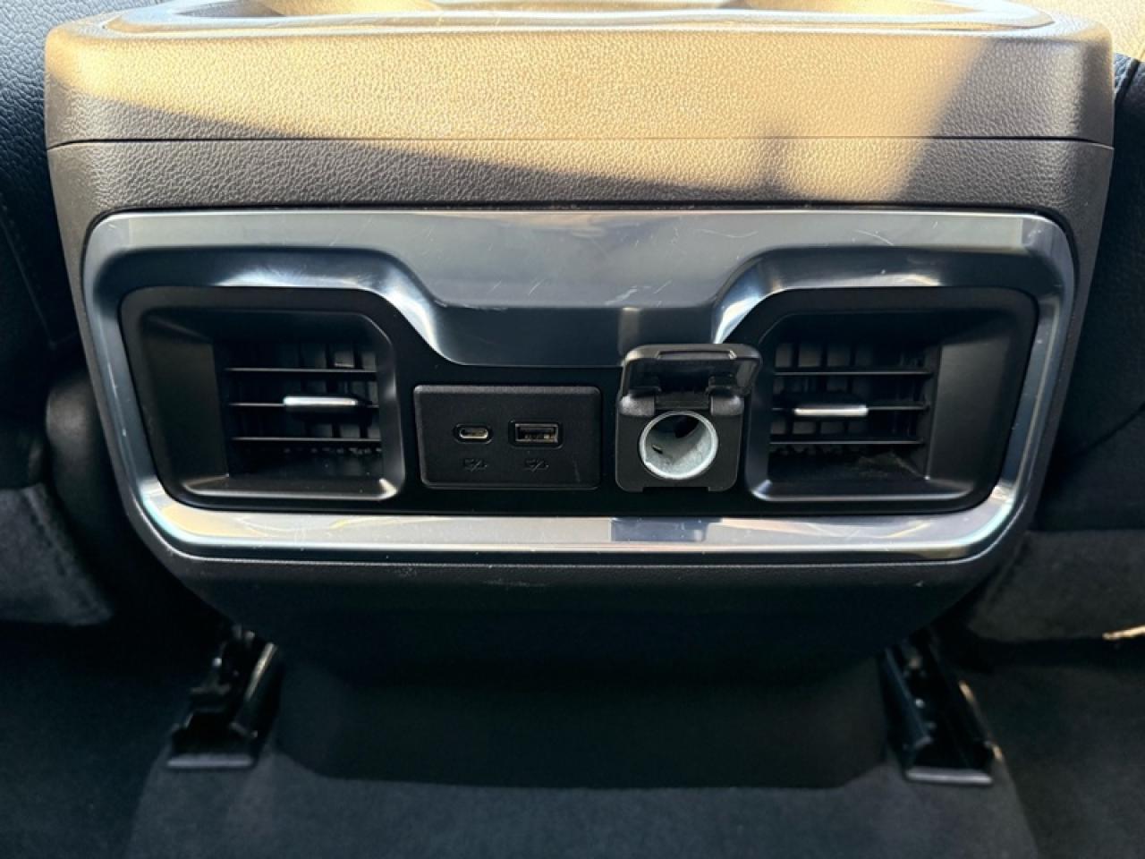 2022 GMC Sierra 1500 Limited Denali  - Navigation Photo