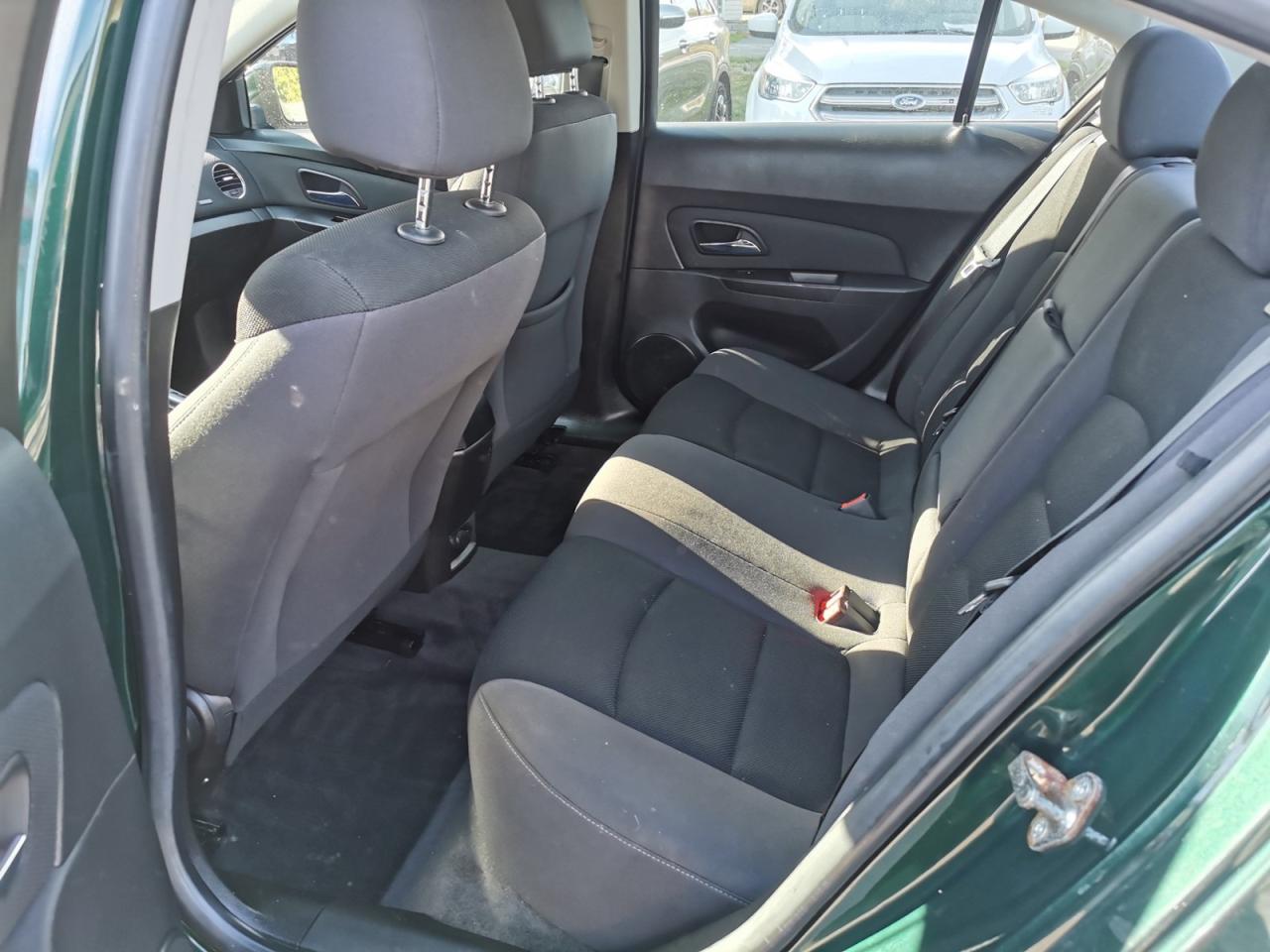 2015 Chevrolet Cruze 1LT - Photo #13