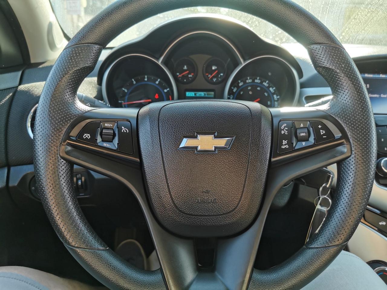 2015 Chevrolet Cruze 1LT - Photo #21