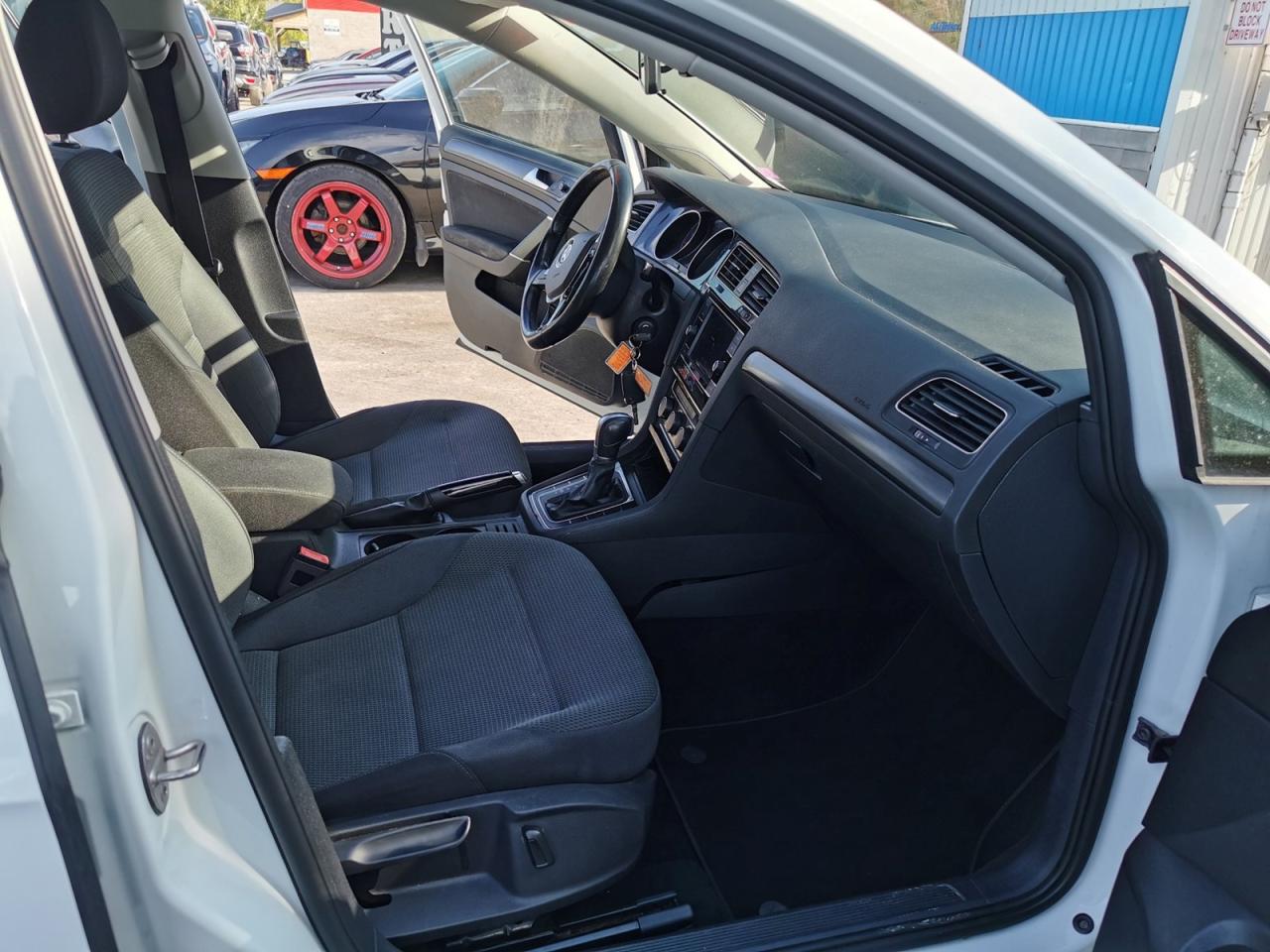 2018 Volkswagen Golf TSi  S - Photo #19