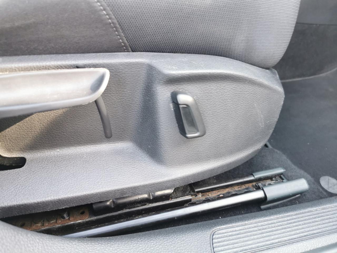 2018 Volkswagen Golf TSi  S - Photo #21