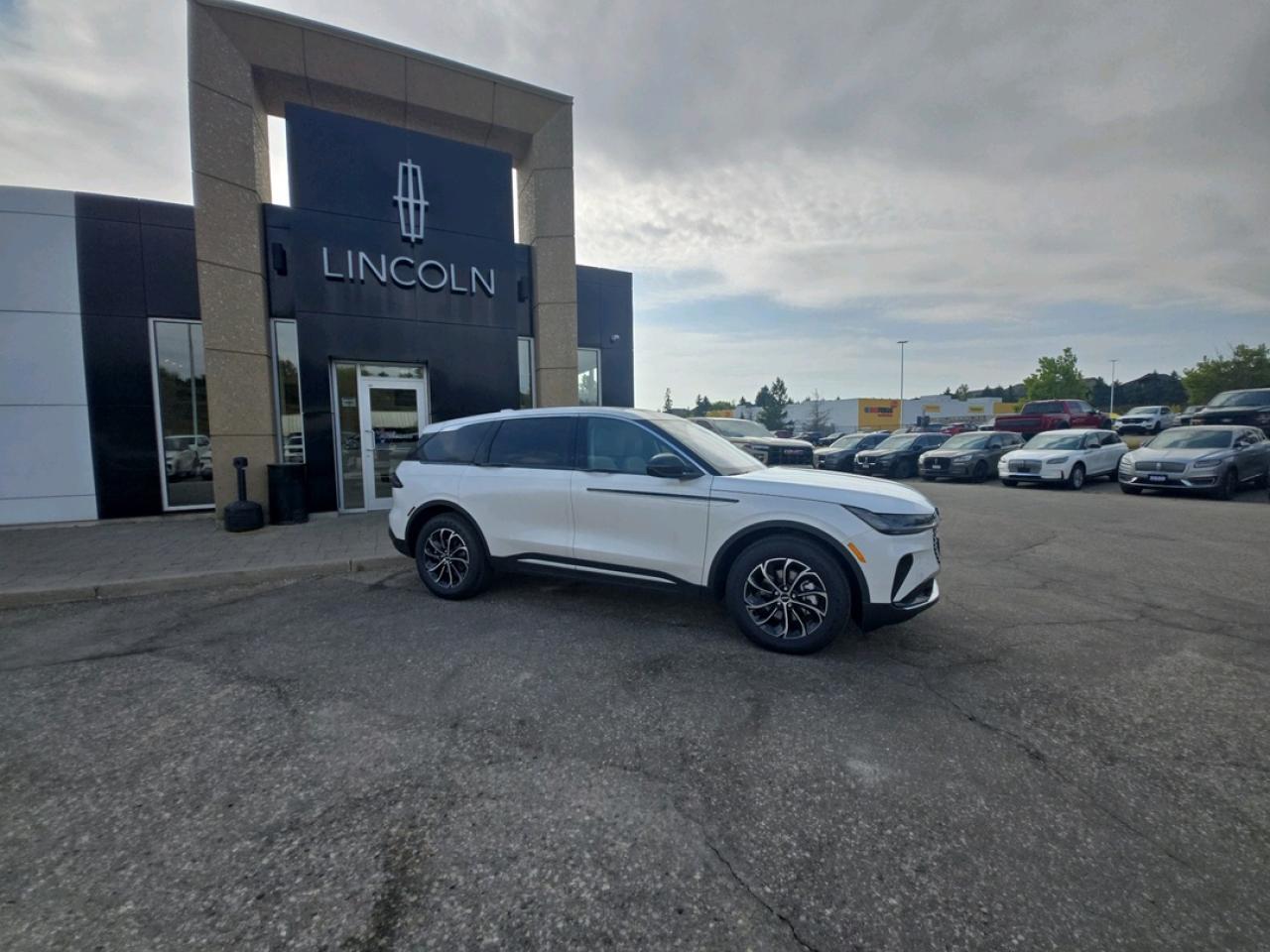 New 2025 Lincoln Nautilus Premiere for sale in Stratford, ON