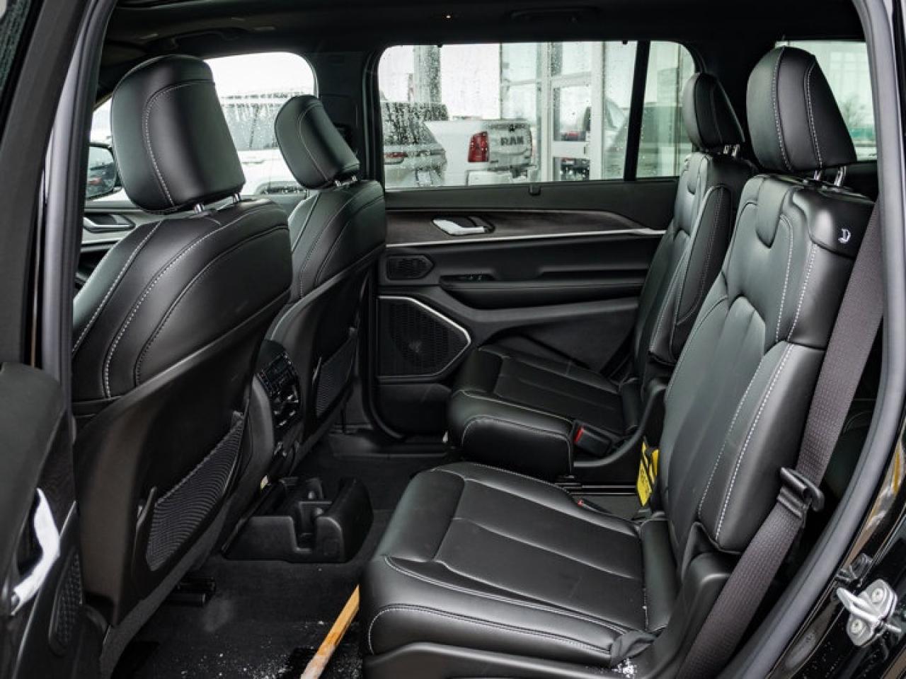 2025 Jeep Grand Cherokee L Limited Photo