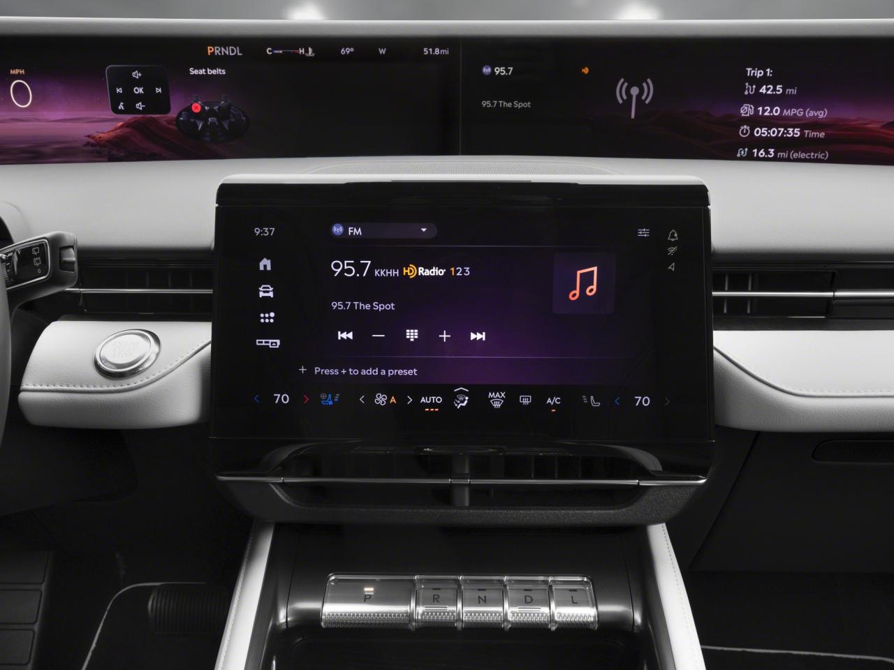 2025 Lincoln Nautilus Premiere Photo