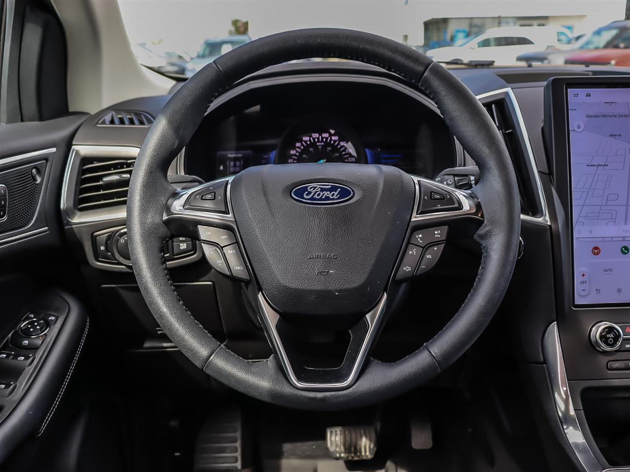 2024 Ford Edge Titanium Roof | Apple Car Play | Navigation | Heated Steering Wheel | Photo