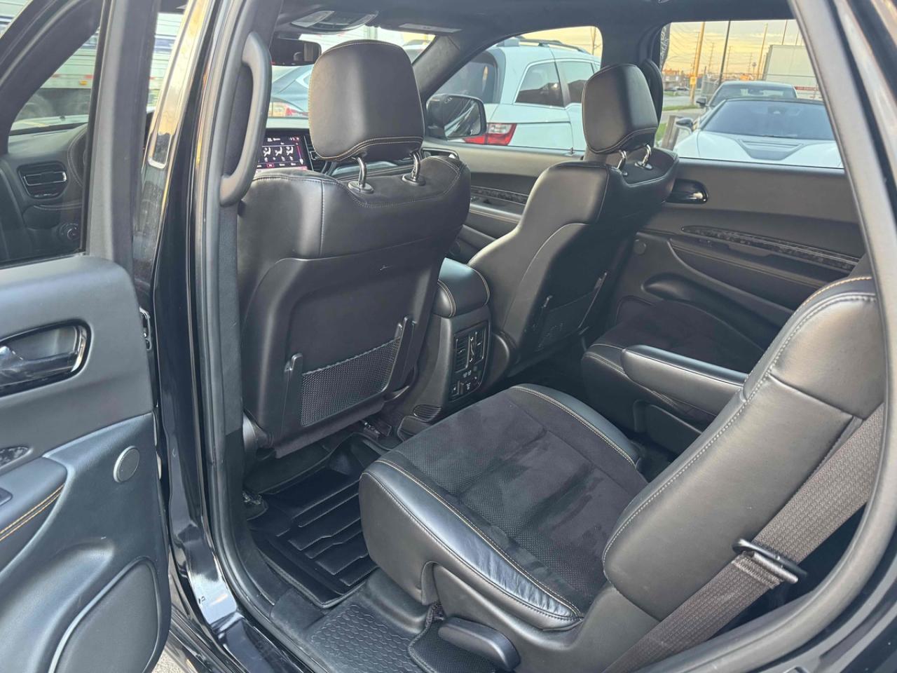 2022 Dodge Durango R/T Plus - Photo #8