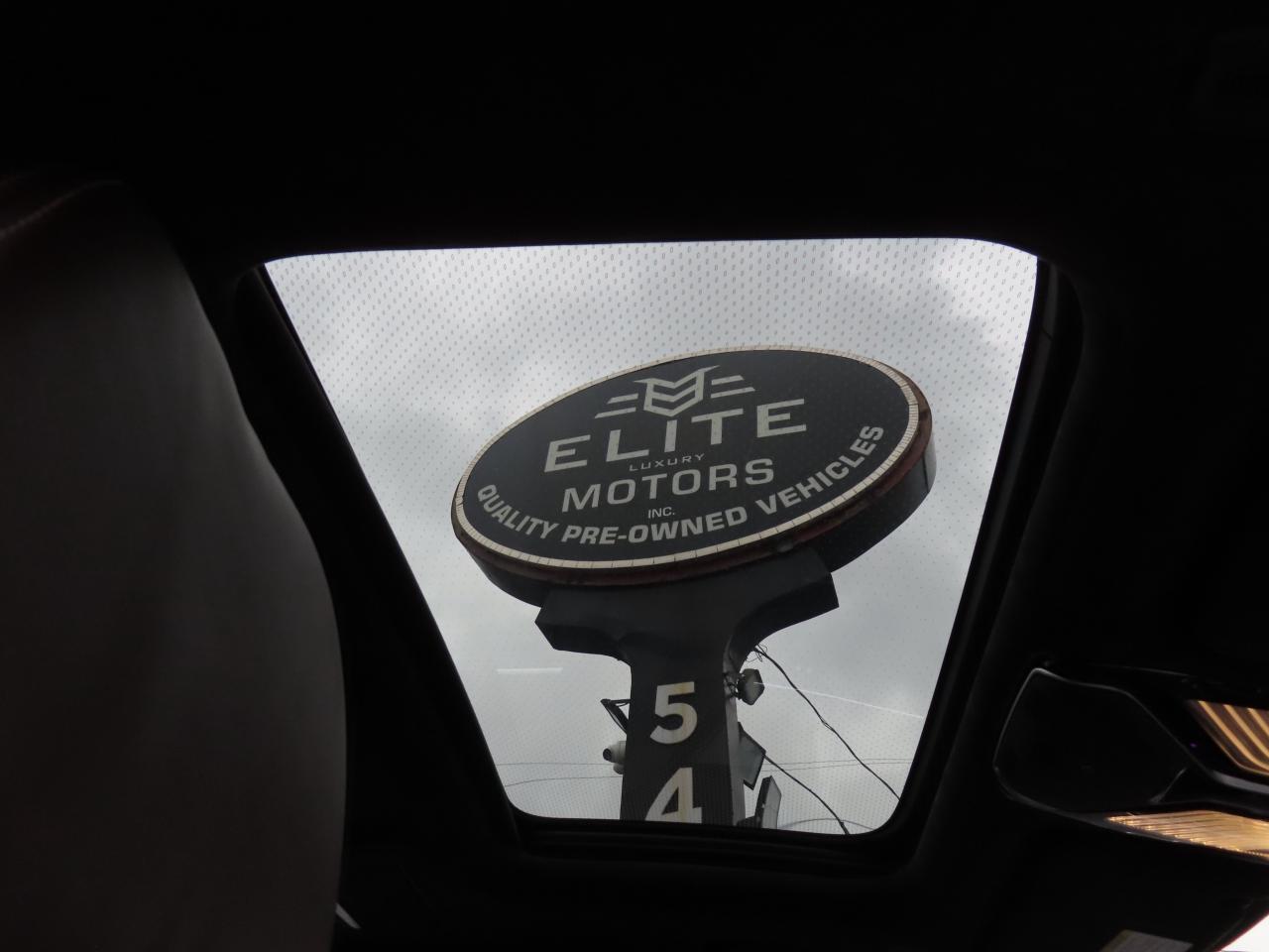 2017 BMW 7 Series 740Le XDrive AWD - Hybrid - Navi - Leather !! Photo