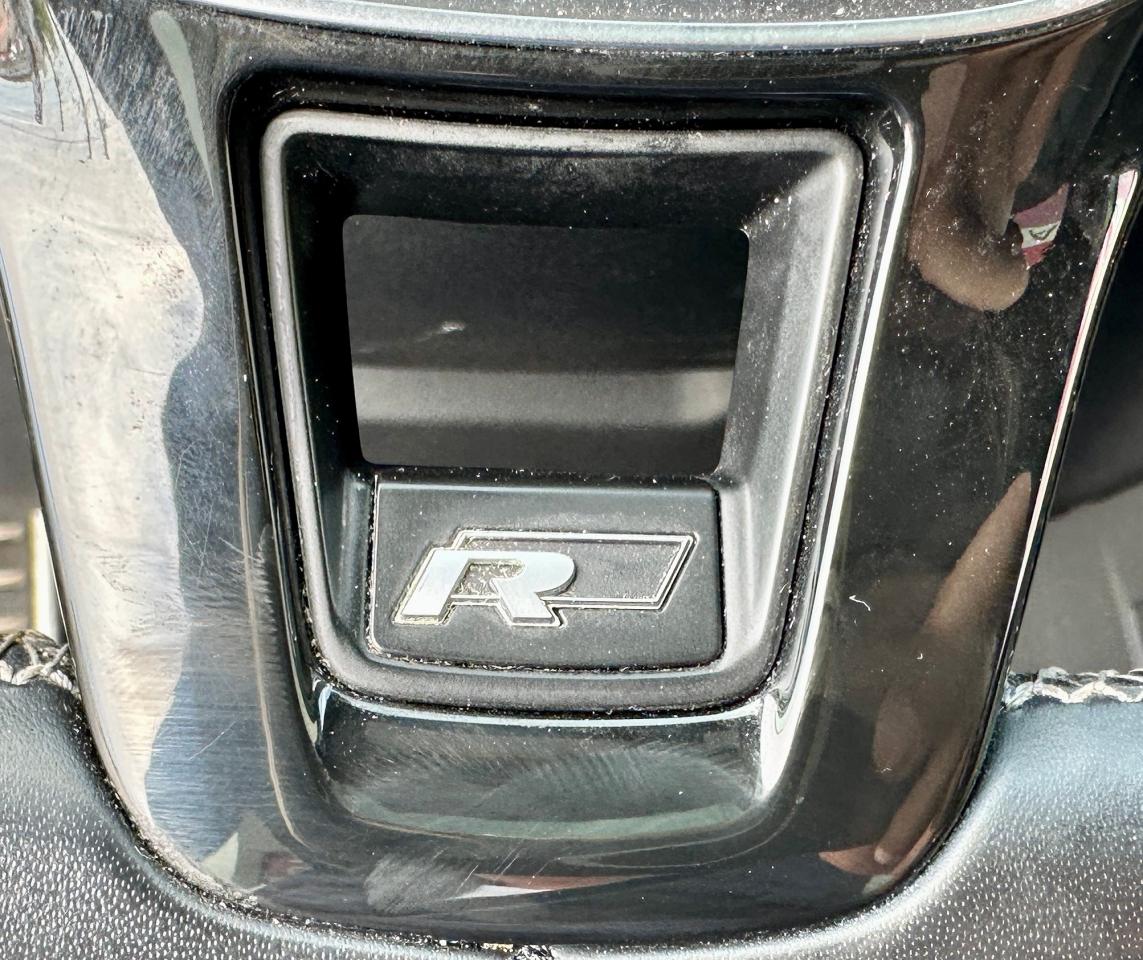 2019 Volkswagen Tiguan HIGHLINE | NO ACCIDENTS | LEATHER | SUNROOF | NAVI Photo