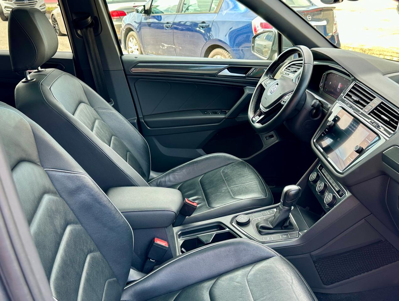 2019 Volkswagen Tiguan HIGHLINE | NO ACCIDENTS | LEATHER | SUNROOF | NAVI Photo