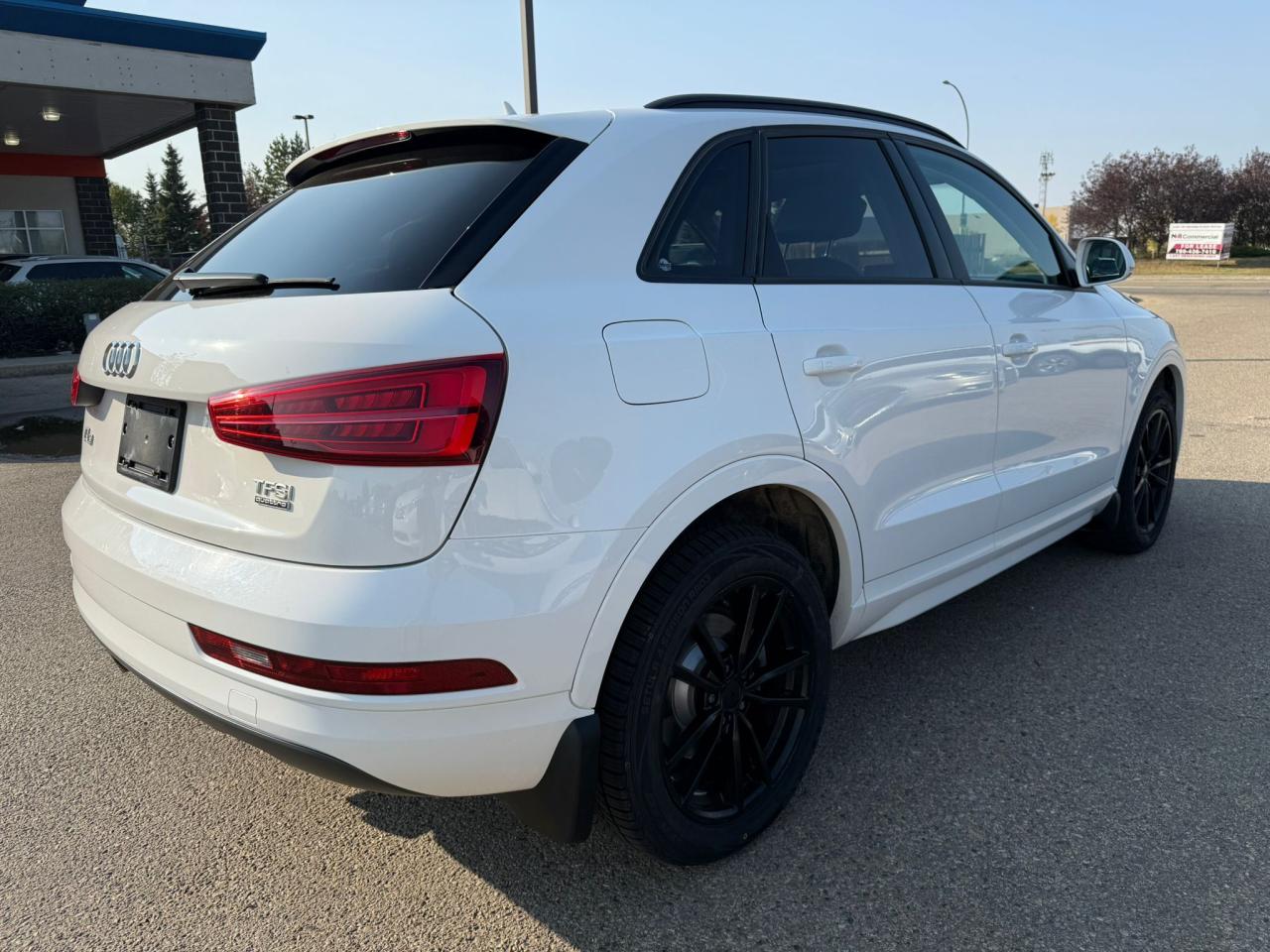 2017 Audi Q3 Komfort AWD | ALL CREDIT ACCEPTED!! - Photo #7