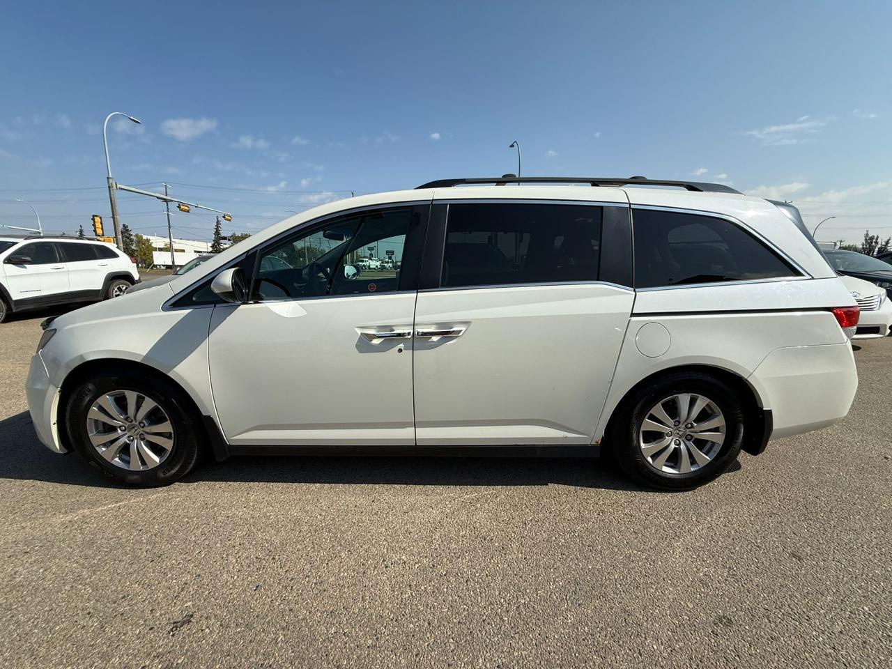 2015 Honda Odyssey EX w/RES | ALL CREDIT ACCEPTED!! - Photo #4