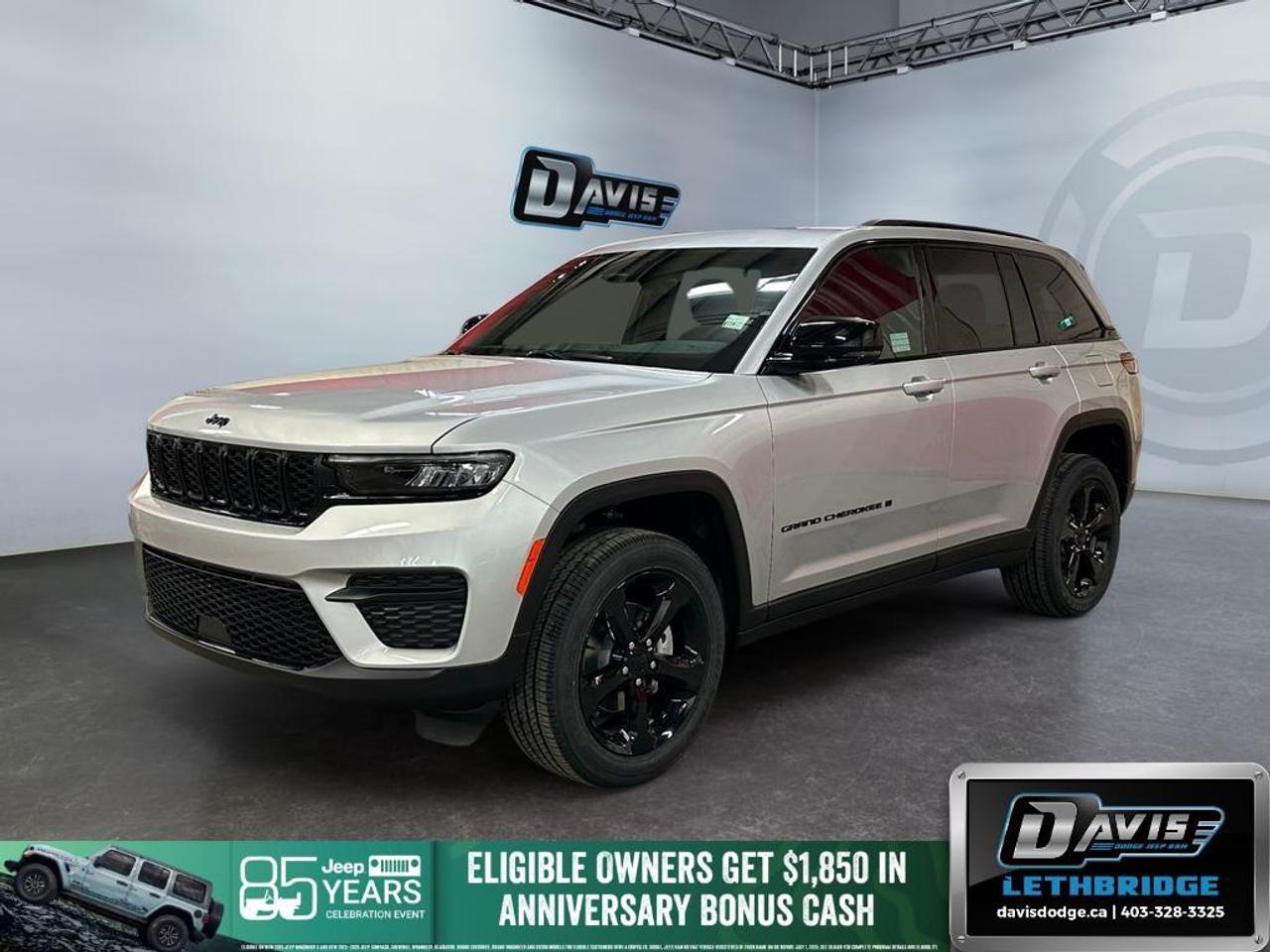 <b>Leather and Suede Seats, Heated Seats, Heated Steering Wheel, Adaptive Cruise Control!<br /> <br /></b><br /> Drive in style and comfort with the 2025 Jeep Grand Cherokee Altitude 4x4 in Silver Zynith. This SUV features Capri leatherette seats with suede inserts, a 3.6L Pentastar V6 engine with ESS, and an 8-speed automatic transmission for confident performance on any terrain.<br /><br />The Altitude Appearance Package adds Gloss Black exterior accents, 20-inch Gloss Black wheels, and a sleek black headliner. Enjoy premium comfort with heated front seats, heated steering wheel, dual-zone climate control, power liftgate, rain-sensing wipers, wireless charging, and a power sunroof.<br /><br />Stay connected and safe with Uconnect 5 with 8.4-inch touchscreen, 10.25-inch digital gauge cluster, Adaptive Cruise Control with Stop and Go, Blind-Spot Monitoring with Rear Cross-Path Detection, Full-Speed Forward Collision Warning Plus, ParkView Rear Back-Up Camera, and Park-Sense Rear Park Assist.<br /><br />With remote start, selectable tire fill alert, and Jeeps legendary 4x4 capability, the Grand Cherokee Altitude is ready for city streets and off-road adventures.<br /> <br />To apply right now for financing use this link: <a href=https://lethbridge.davisdodge.ca/free-credit-check/ target=_blank rel=nofollow noopener noreferrer>https://lethbridge.davisdodge.ca/free-credit-check/</a><br /> <br /><br />As a premier Chrysler, Dodge, Jeep and RAM dealership, Davis Dodge proudly offers an extensive selection of new and used vehicles to meet every drivers needs. Customers across Lethbridge, Fort Macleod, Taber, Claresholm, Coaldale, and beyond trust us for daily vehicle specials, certified service and parts, and a seamless online inventory experience. <br /><br /> With competitive financing options and expert support, we make car buying easy and enjoyable. <br /><br /> Ready to hit the road? Schedule your test drive today at Davis Dodge, your trusted Chrysler, Dodge, Jeep and RAM dealer in Lethbridge, Alberta.<br /><br /> Vehicle pricing offer shown expires 2026-07-31. <br /> Come by and check out our fleet of 40+ used cars and trucks and 110+ new cars and trucks for sale in Lethbridge. o~o