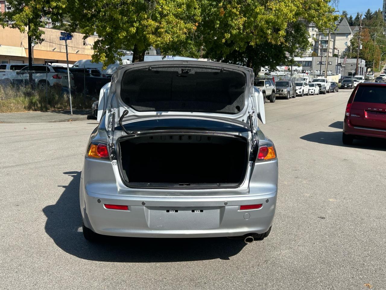 2015 Mitsubishi Lancer SE - Photo #8