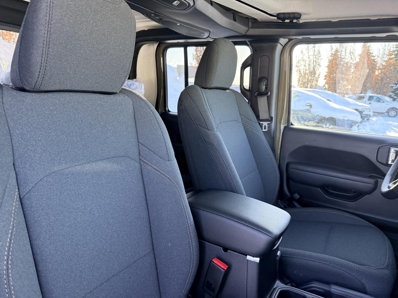 2026 Jeep Gladiator Willys 4x4 Photo