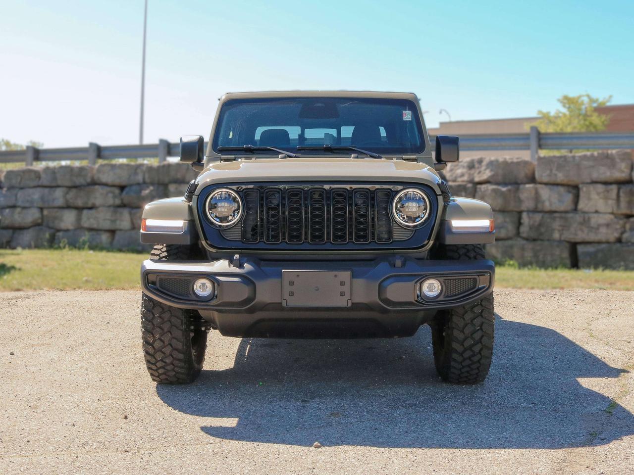 2026 Jeep Gladiator Willys 4x4 Photo1