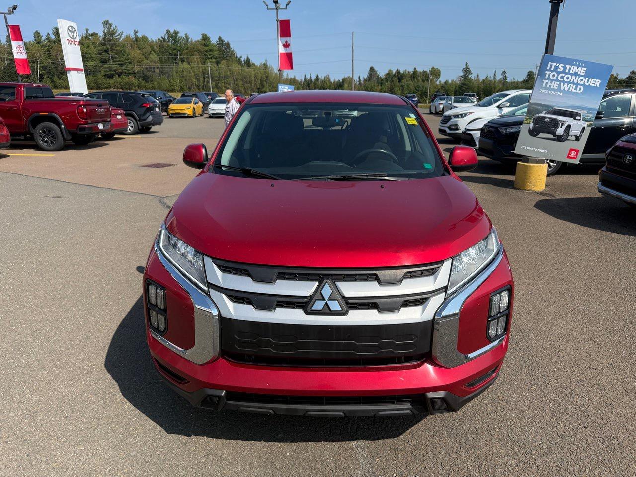 2020 Mitsubishi RVR ES Photo