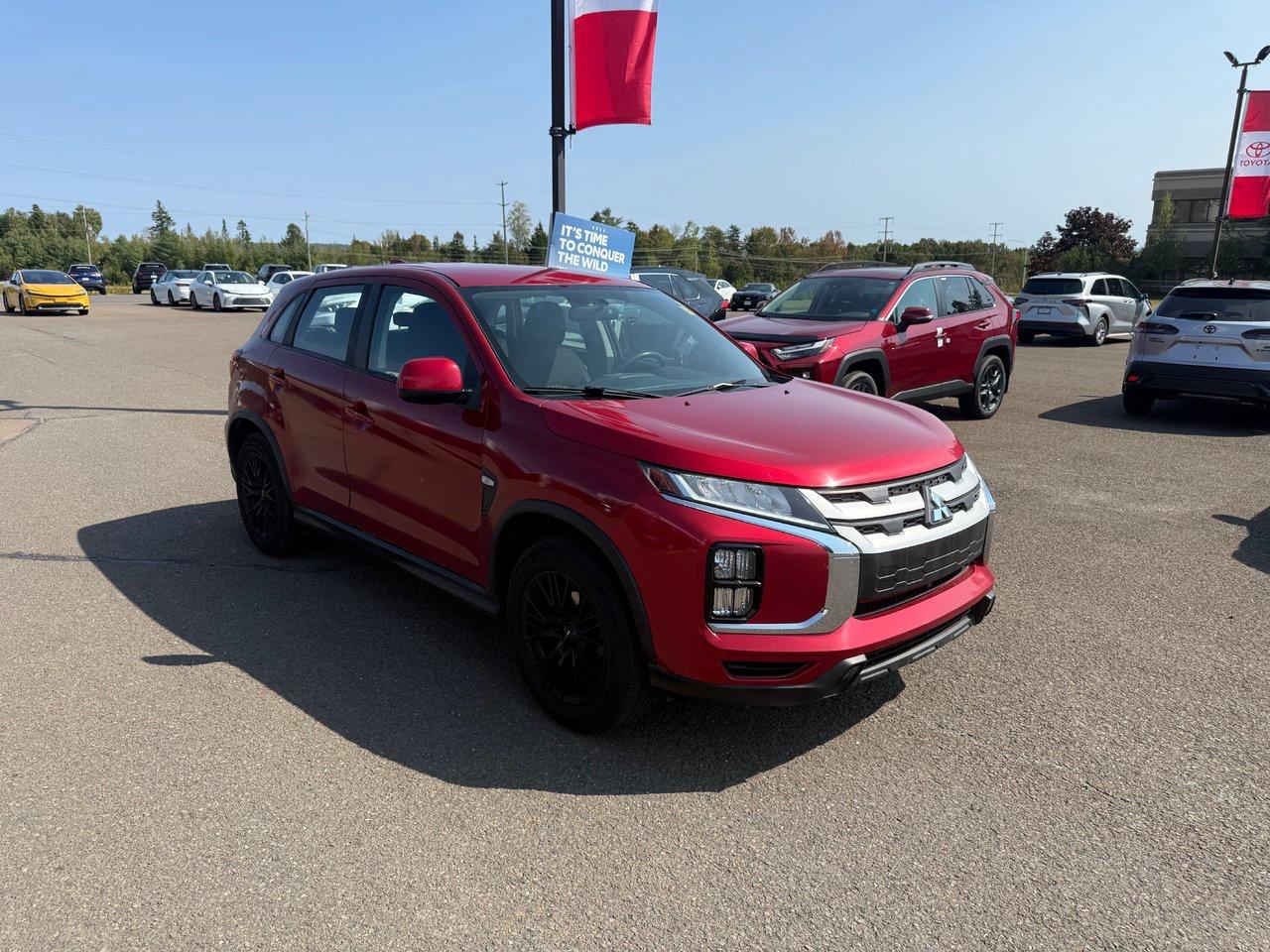 2020 Mitsubishi RVR ES Photo2