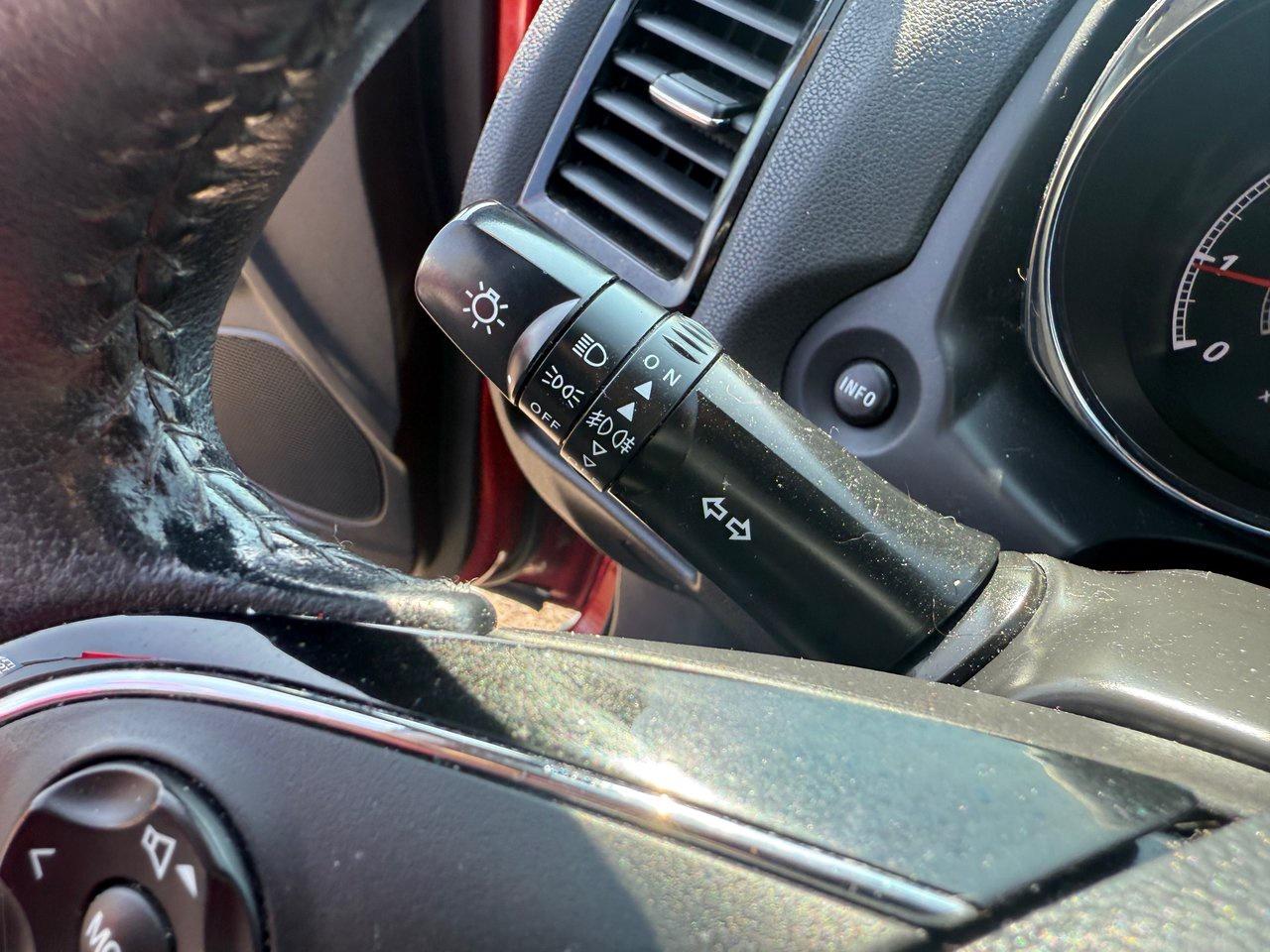 2020 Mitsubishi RVR ES Photo