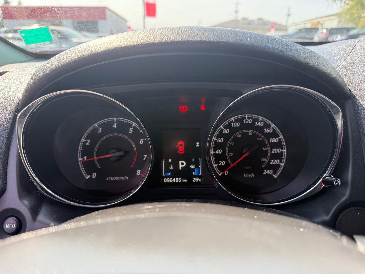 2020 Mitsubishi RVR ES Photo