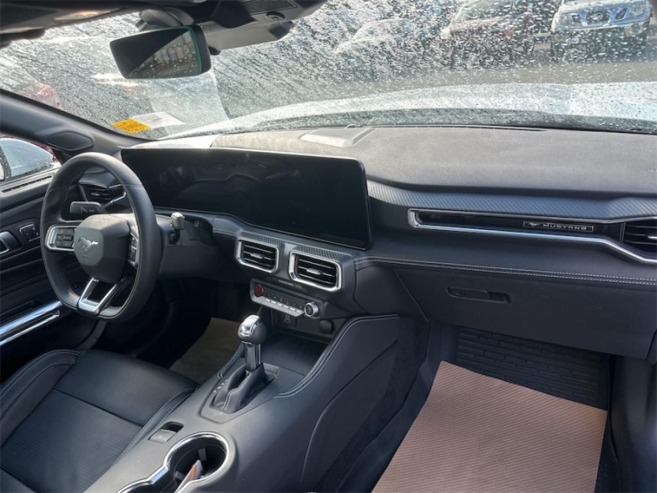 2025 Ford Mustang EcoBoost Premium  - Cooled Seats Photo5