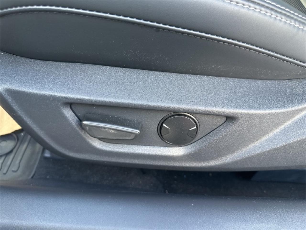 2025 Ford Mustang EcoBoost Premium  - Cooled Seats Photo5