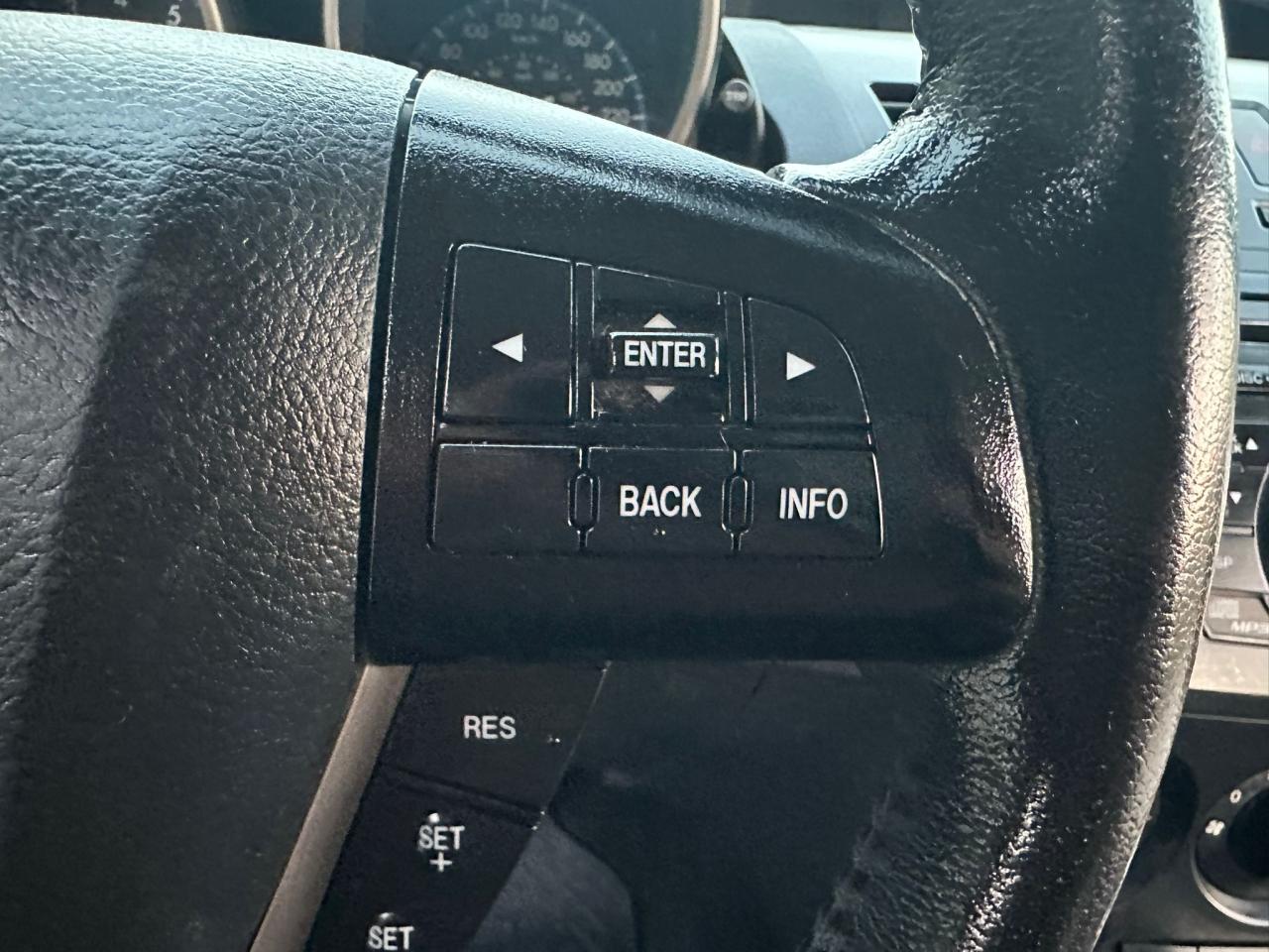 2013 Mazda MAZDA3 GS-SKY - Photo #16