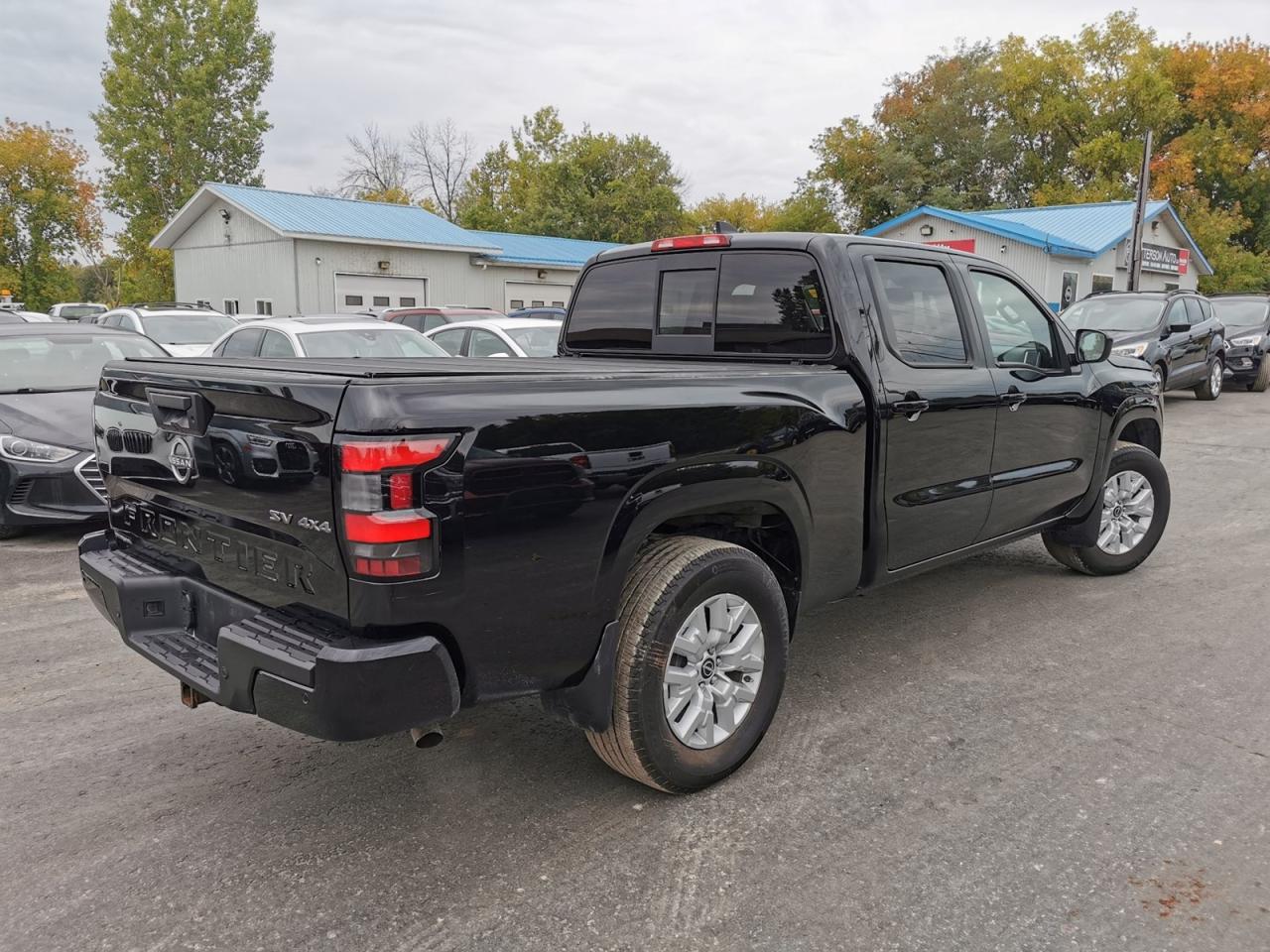 2022 Nissan Frontier SV - Photo #5