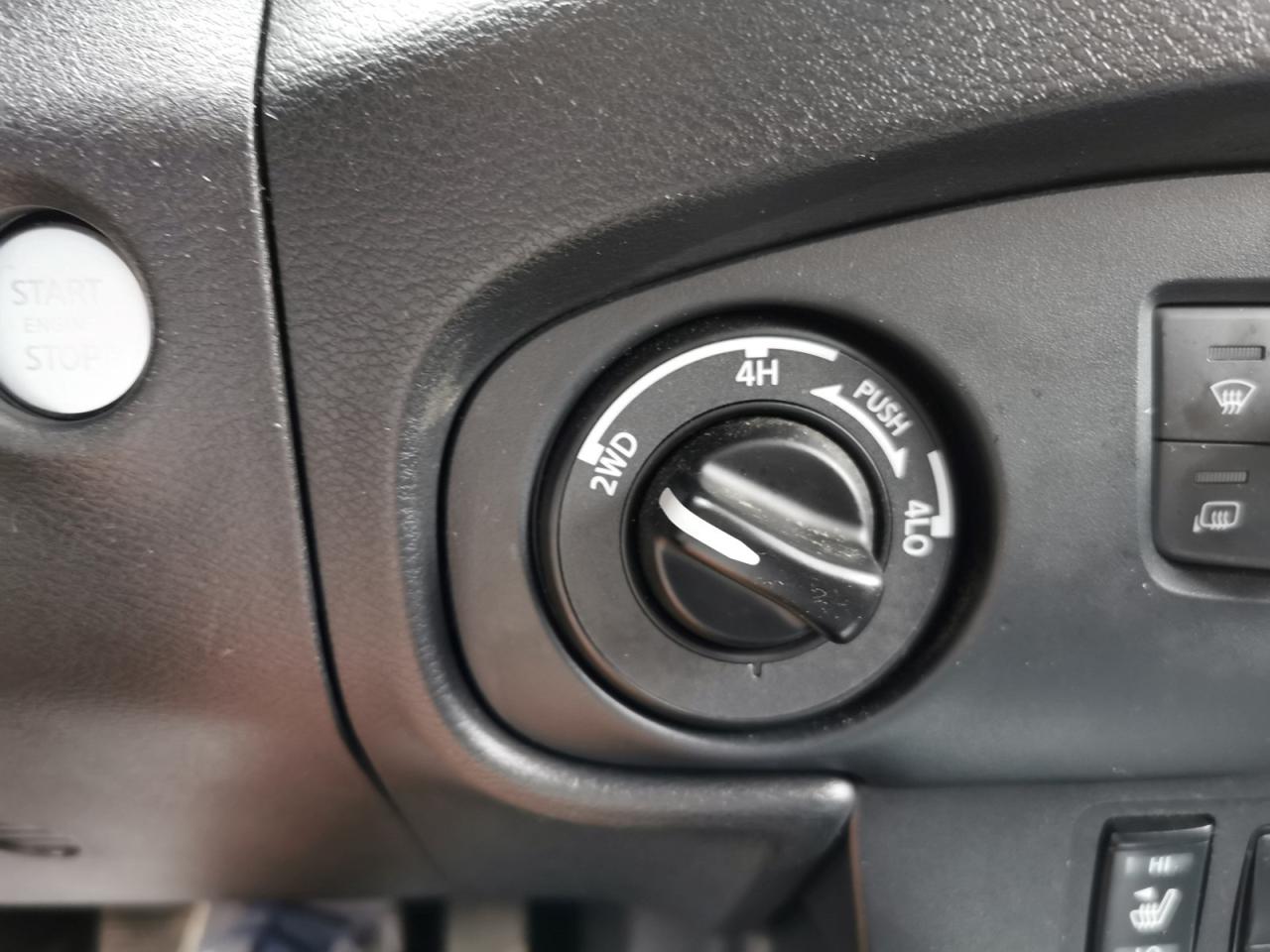 2022 Nissan Frontier SV - Photo #26