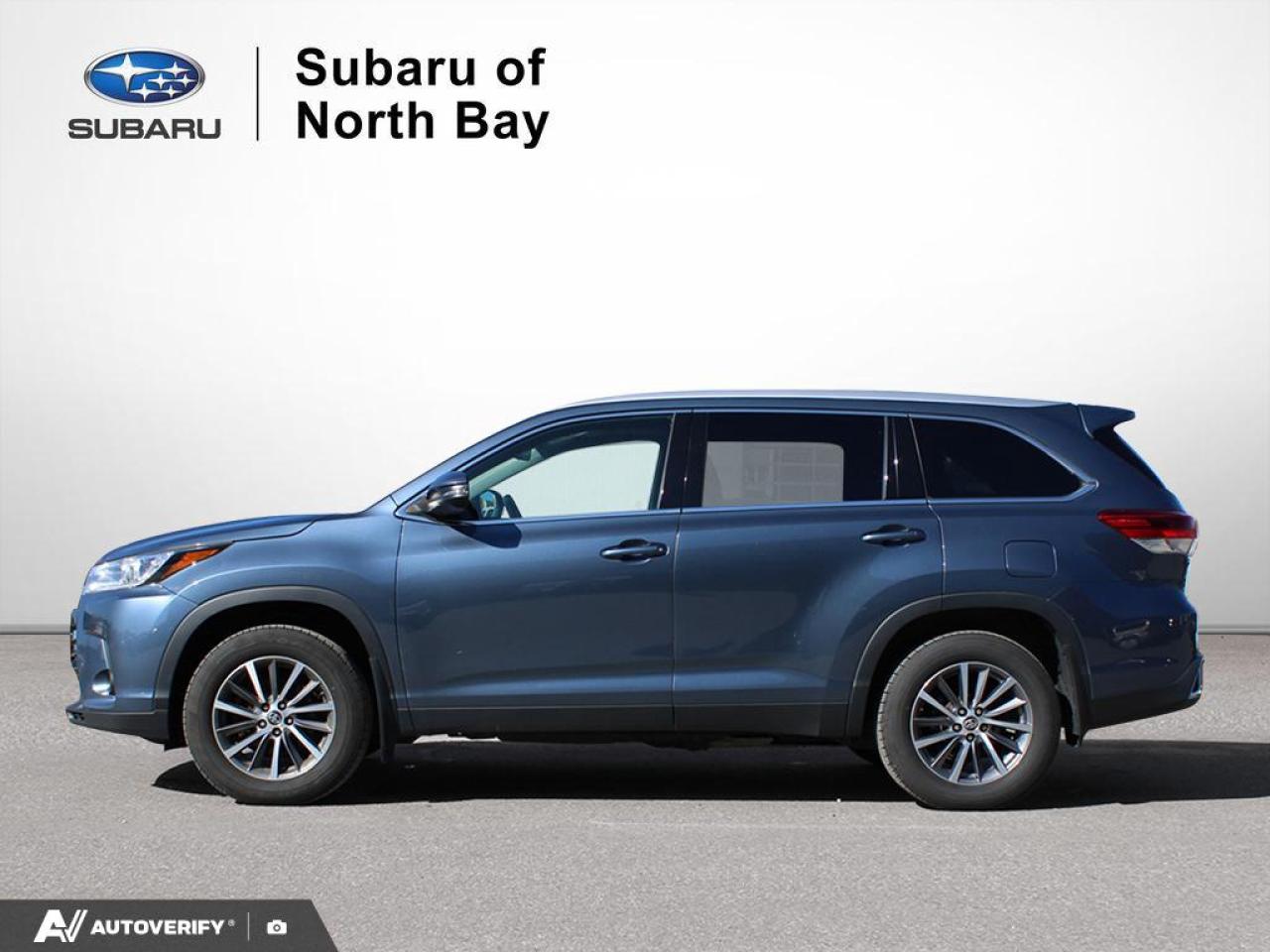 2019 Toyota Highlander XLE Photo2