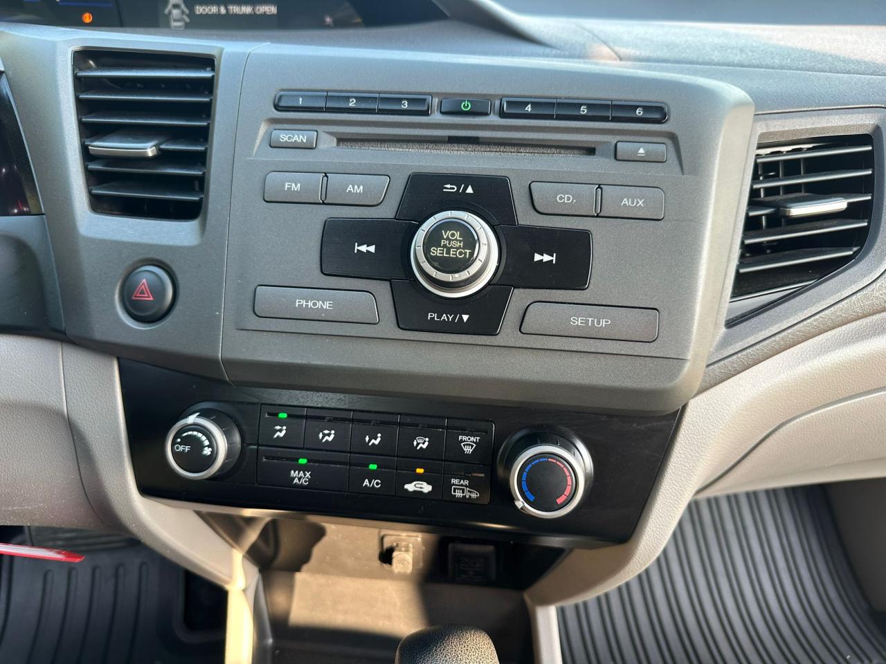 2012 Honda Civic LX - Photo #17