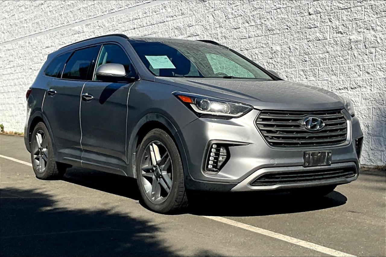 Used 2017 Hyundai Santa Fe XL AWD Limited for sale in Abbotsford, BC