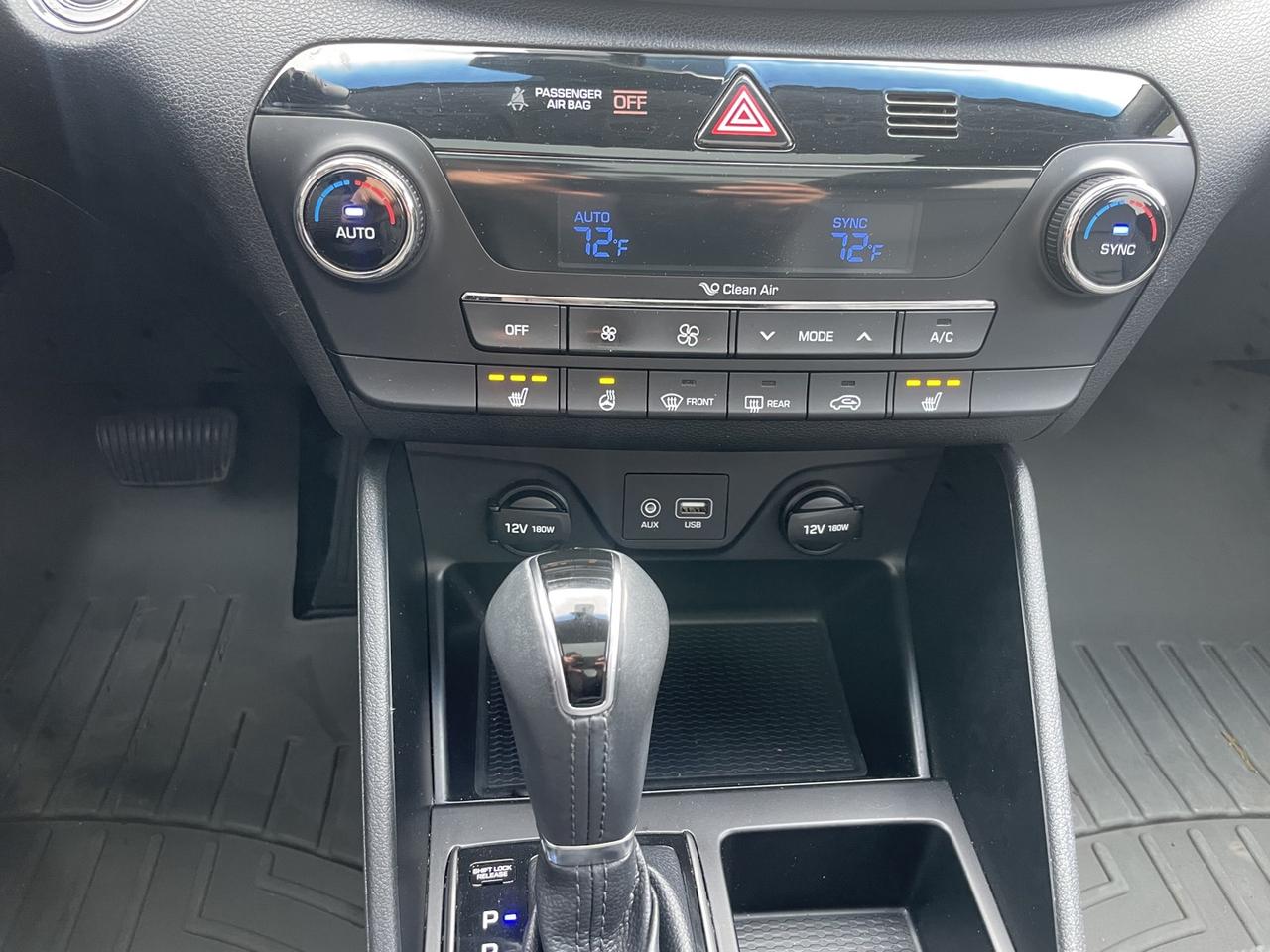 2017 Hyundai Tucson Luxury AWD *Leather/Sunroof/Navigation Photo