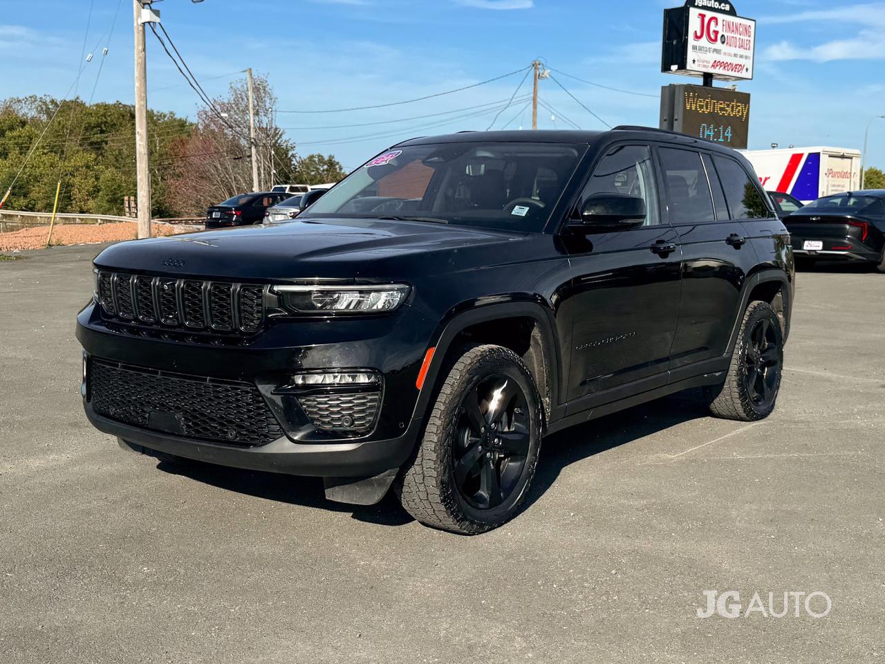 2023 Jeep Grand Cherokee LIMITED 4X4