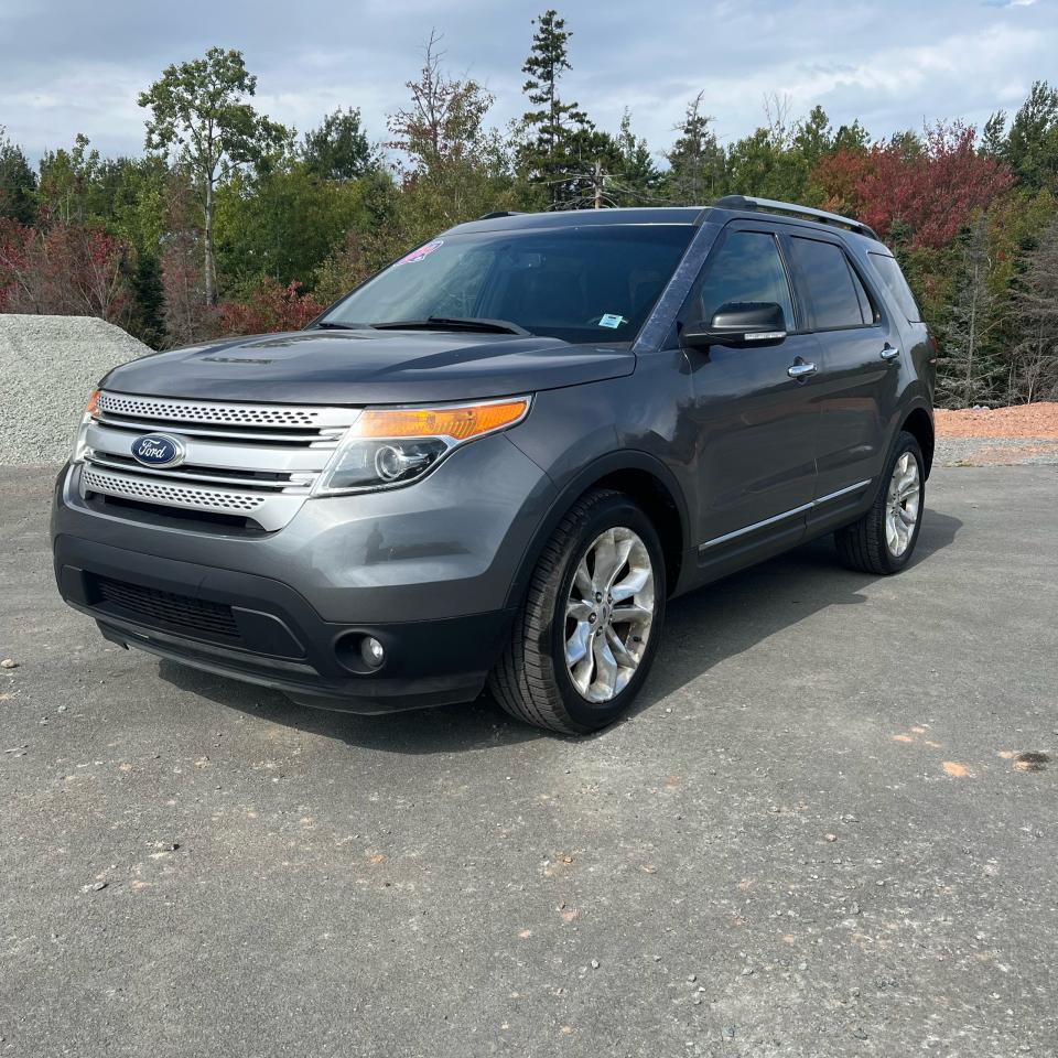 2014 Ford Explorer 4WD 4dr XLT