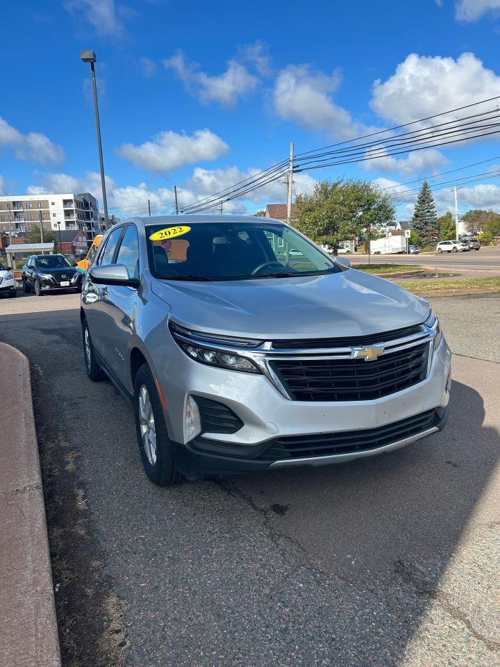 2022 Chevrolet Equinox LT - Photo #3