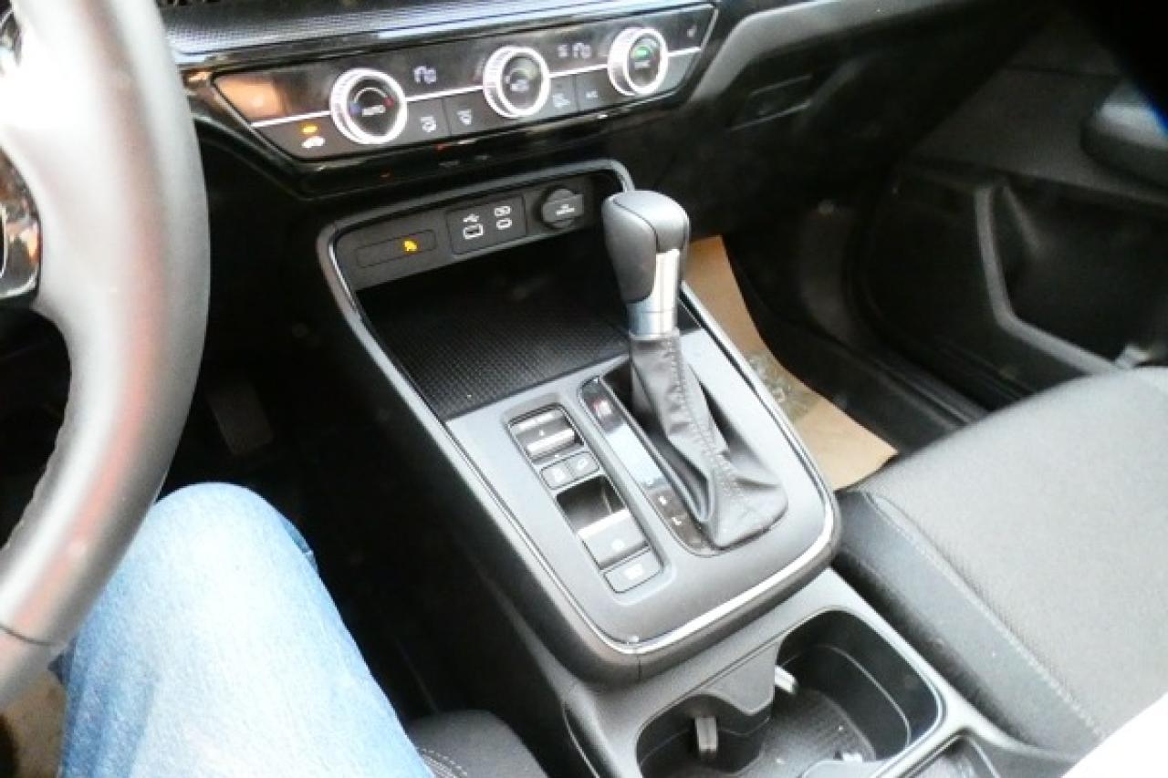 2025 Honda CR-V Sport AWD w/Htd cloth, S/R, BUC - Photo #16